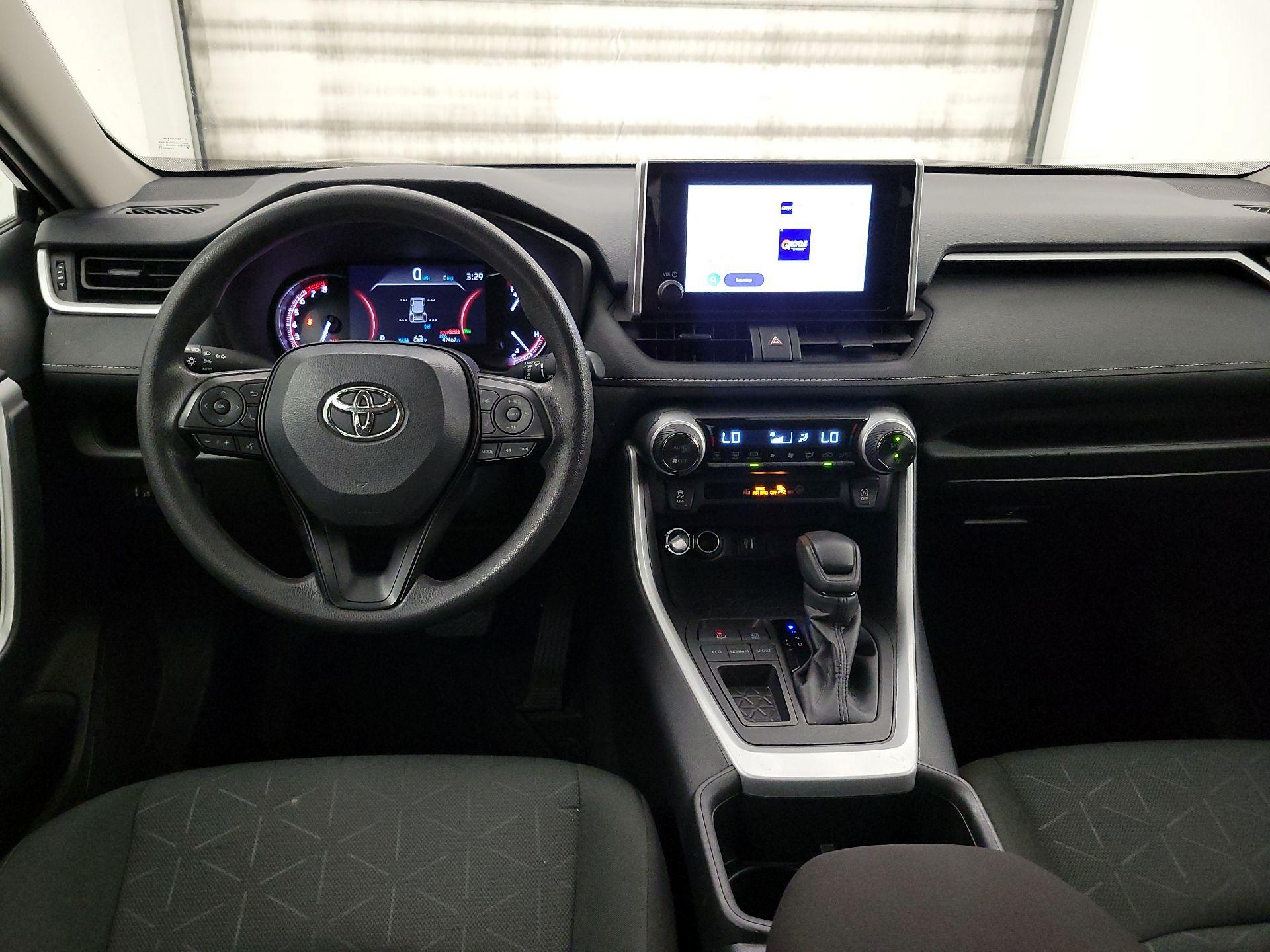 Thumbnail: 2024 Toyota RAV4 - 9