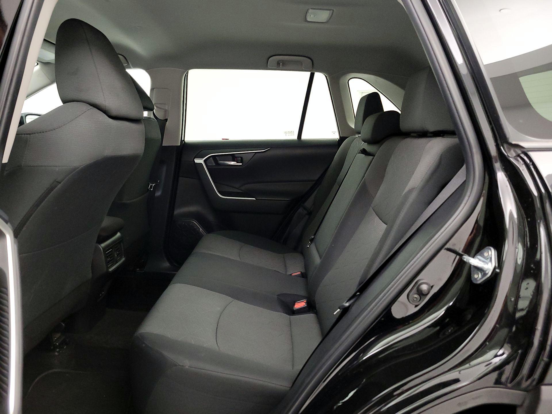 Thumbnail: 2024 Toyota RAV4 - 19