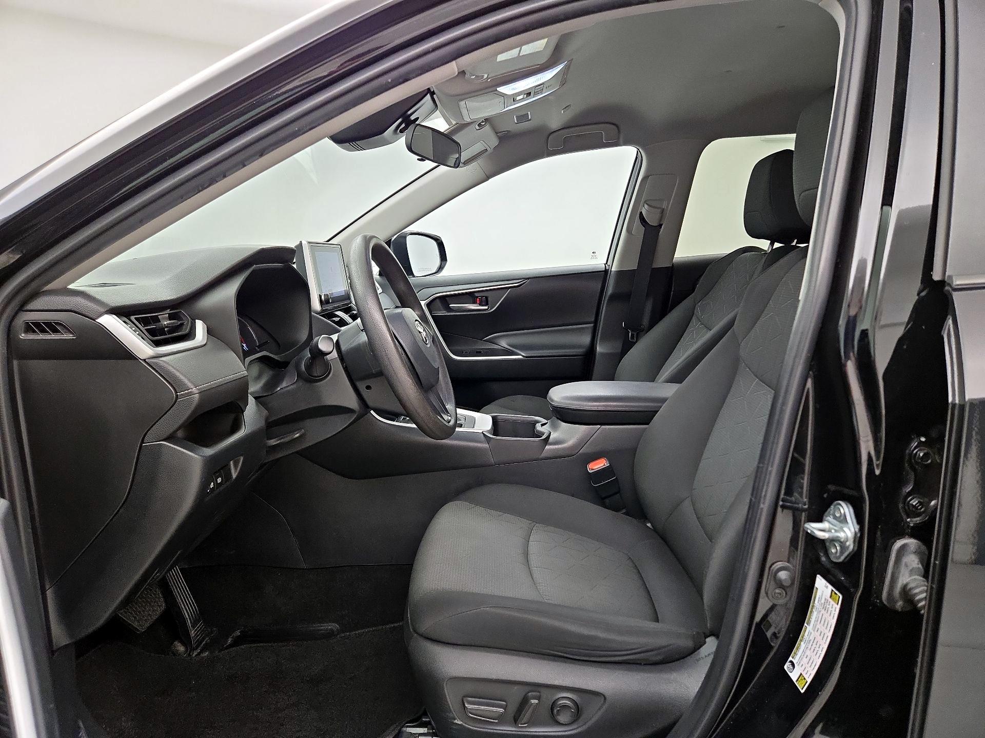 Thumbnail: 2023 Toyota RAV4 - 11