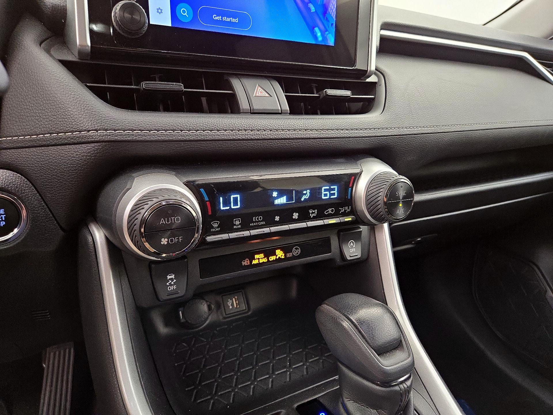 Thumbnail: 2023 Toyota RAV4 - 16