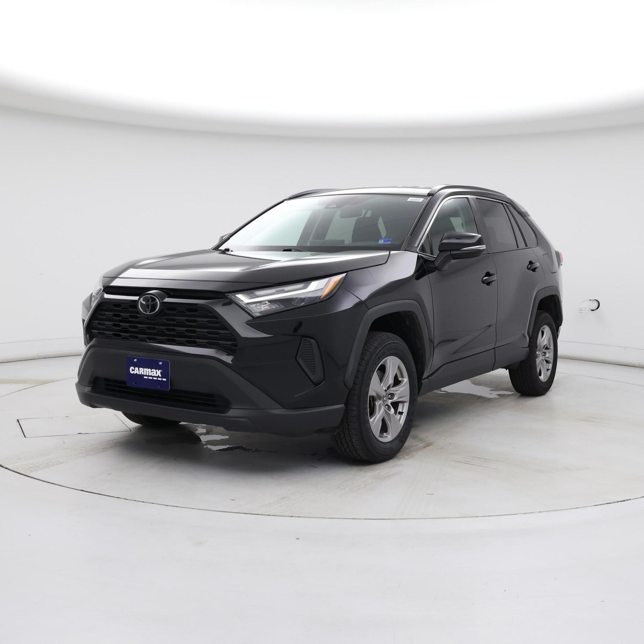 Thumbnail: 2023 Toyota RAV4 - 4