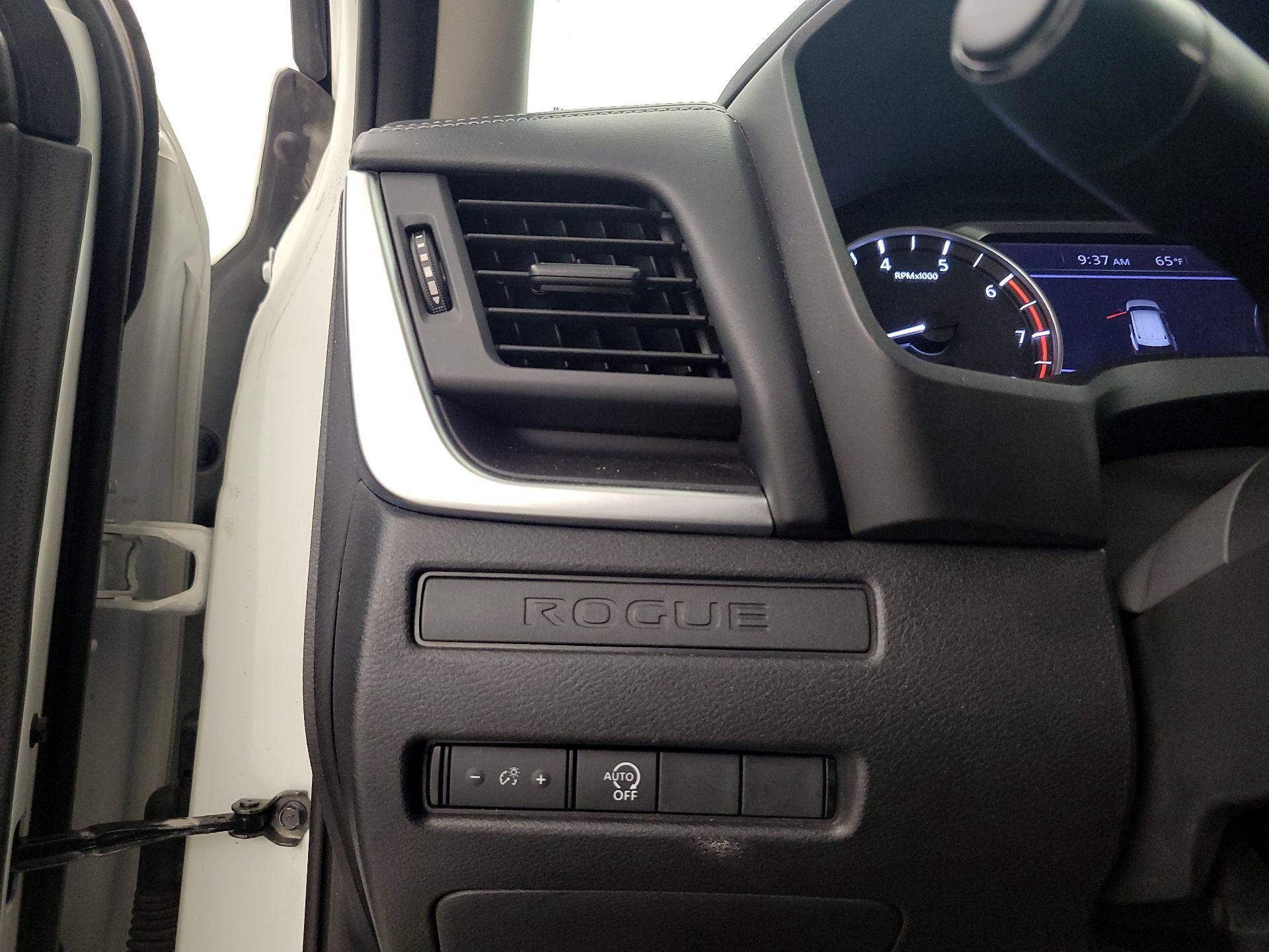 Thumbnail: 2024 Nissan Rogue - 13