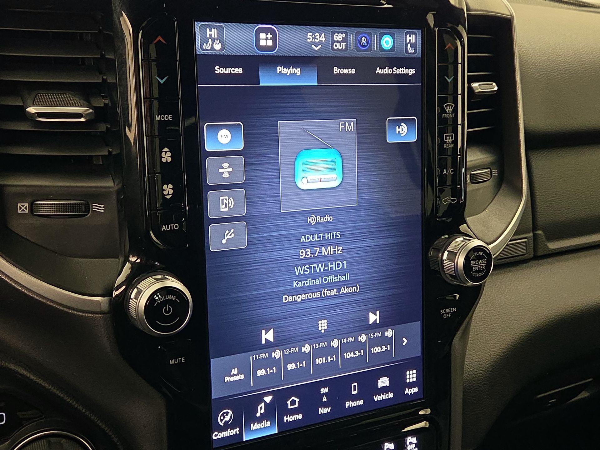 Thumbnail: 2023 RAM 1500 - 16