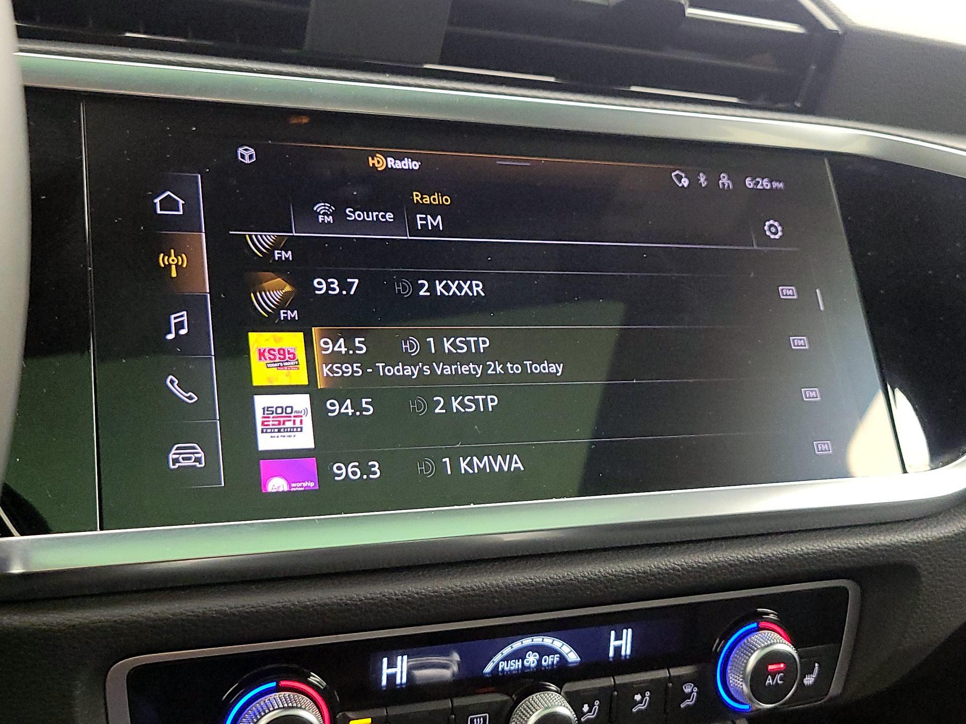 Thumbnail: 2025 Audi Q3 - 15