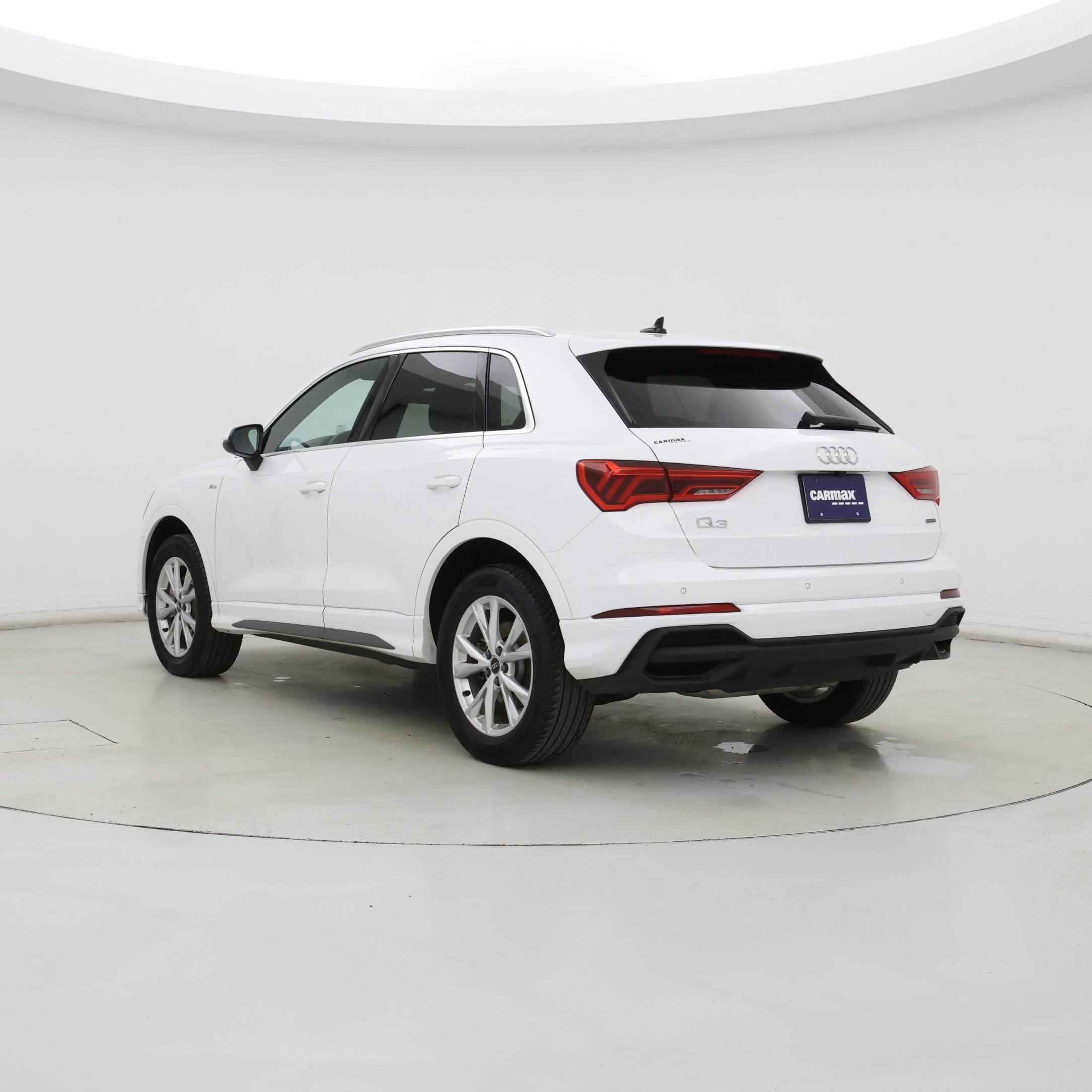Thumbnail: 2025 Audi Q3 - 2