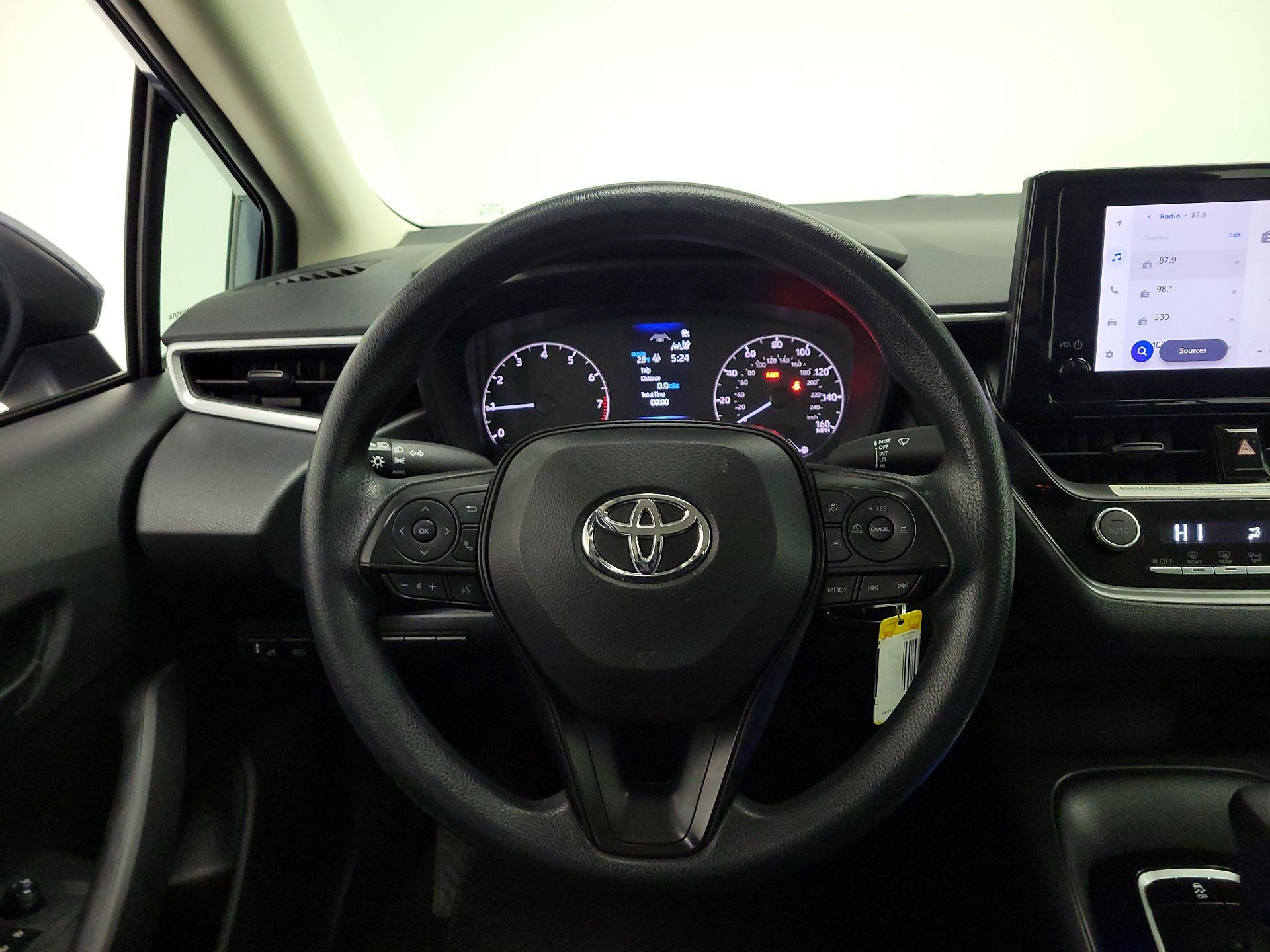 Thumbnail: 2024 Toyota Corolla - 10