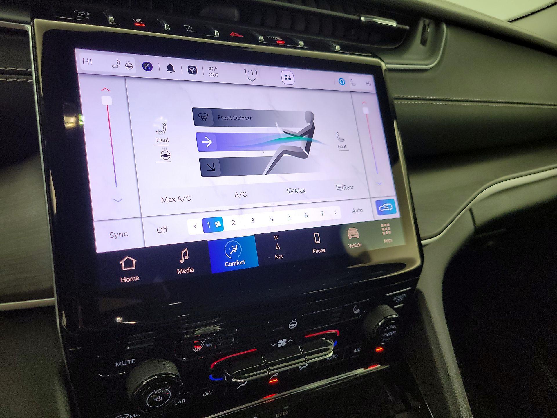 Thumbnail: 2023 Jeep Grand Cherokee - 17