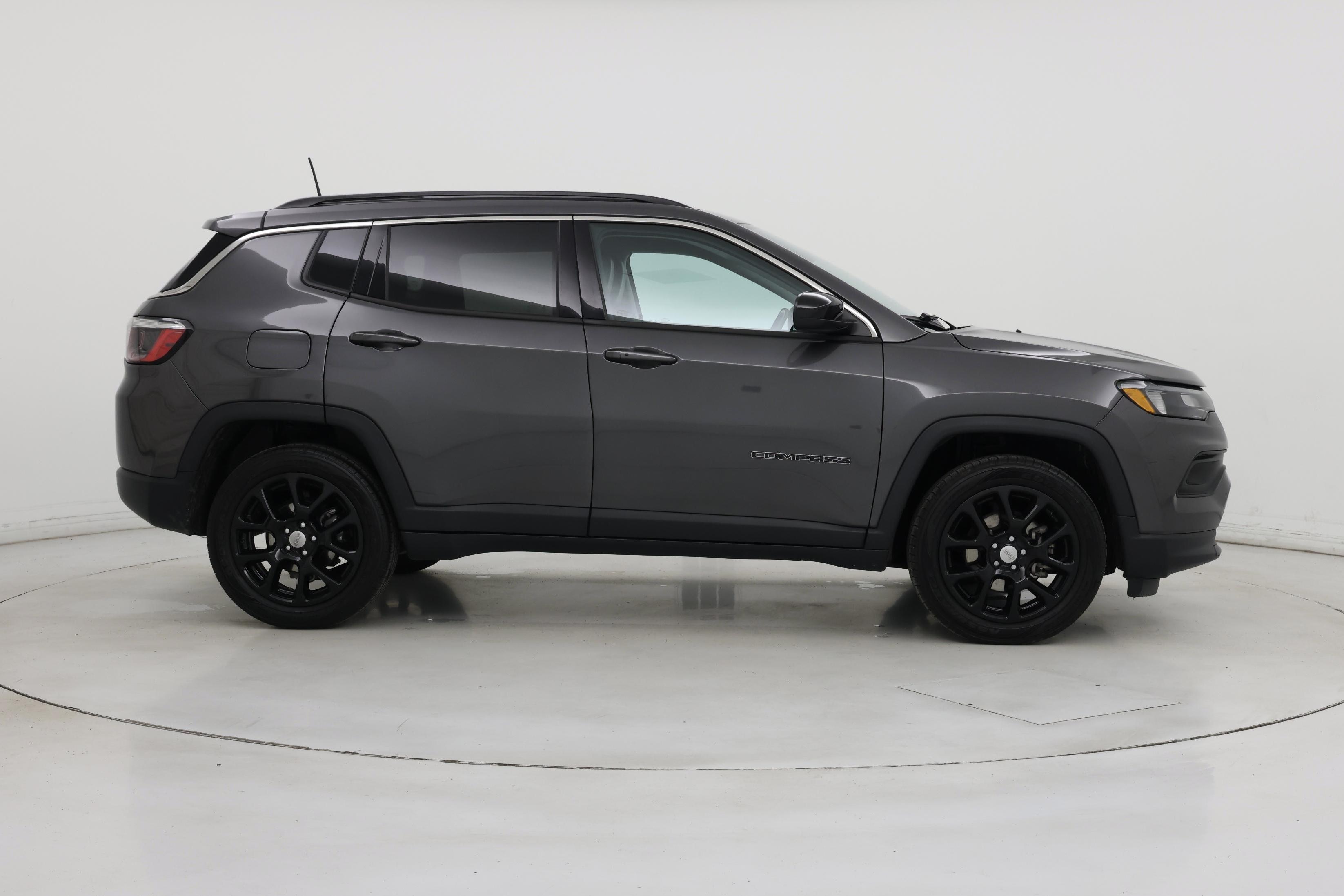 Thumbnail: 2022 Jeep Compass - 7