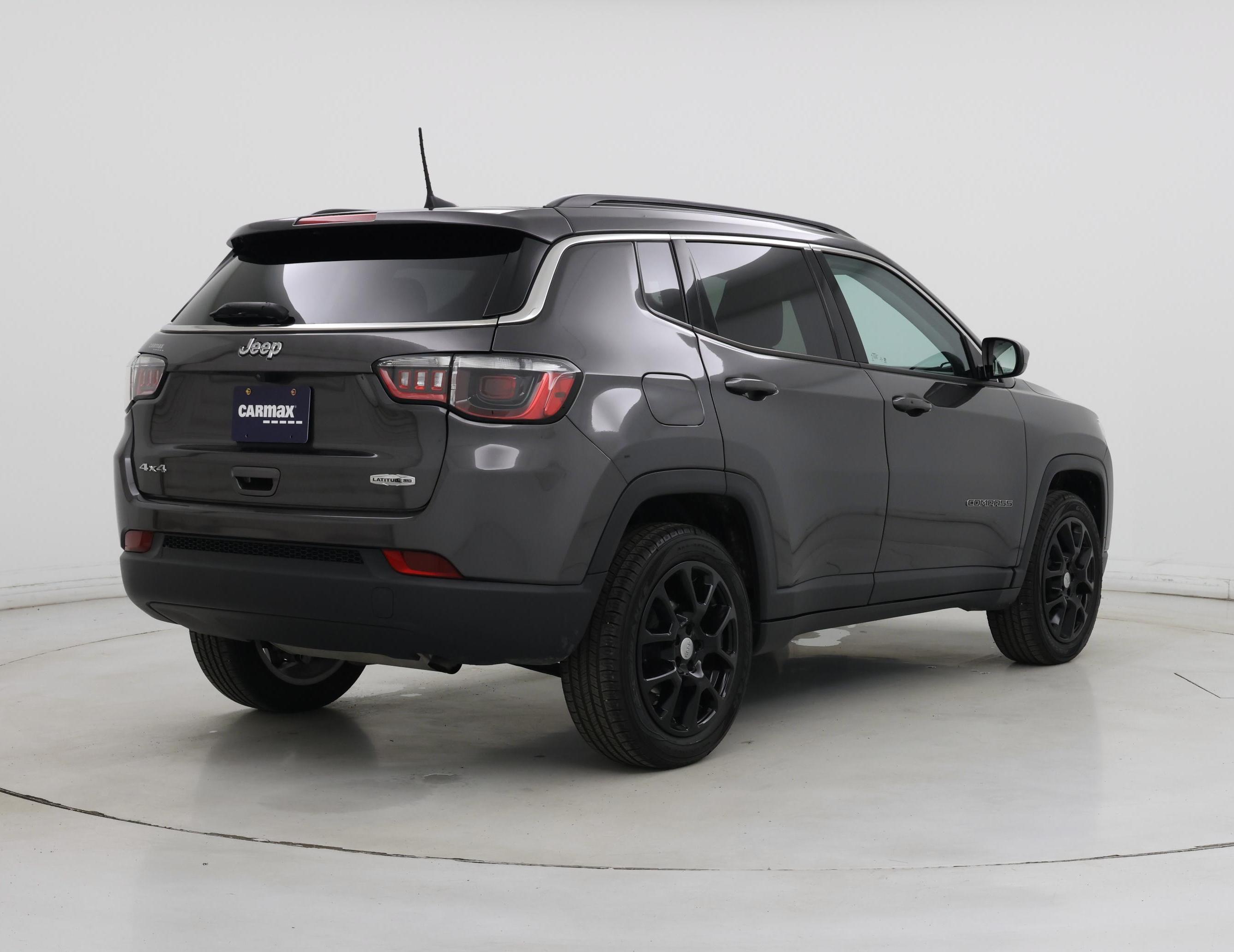 Thumbnail: 2022 Jeep Compass - 8