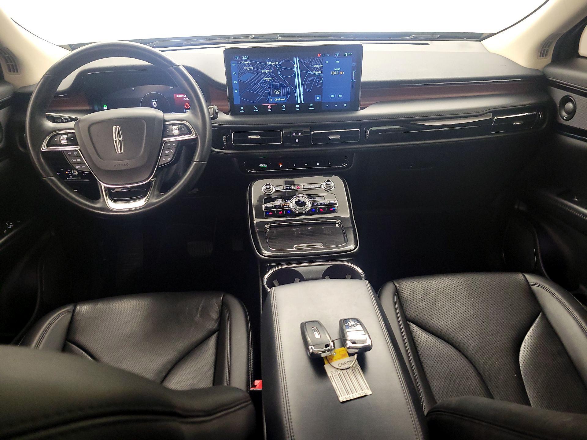 Thumbnail: 2023 Lincoln Nautilus - 9