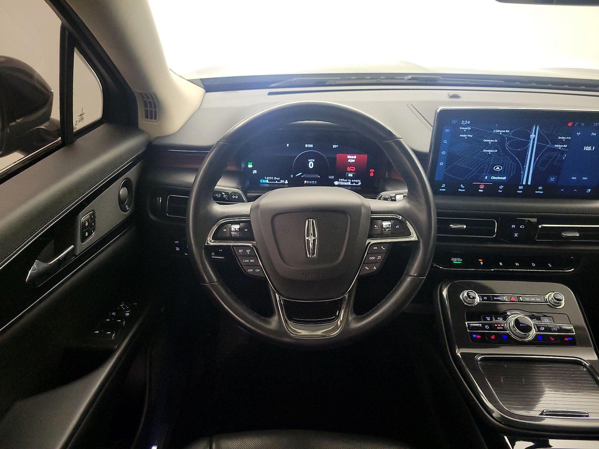 Thumbnail: 2023 Lincoln Nautilus - 10