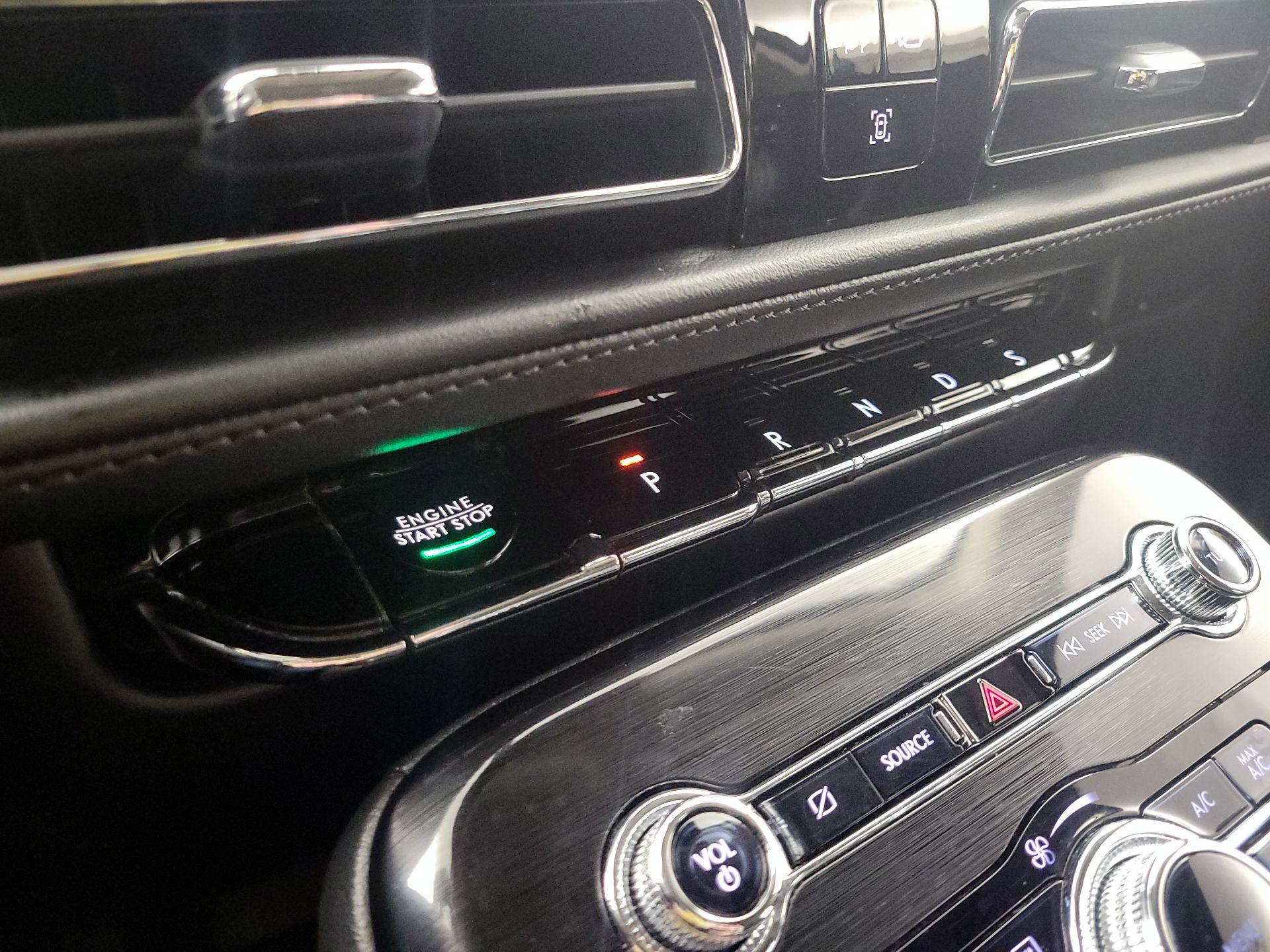 Thumbnail: 2023 Lincoln Nautilus - 18