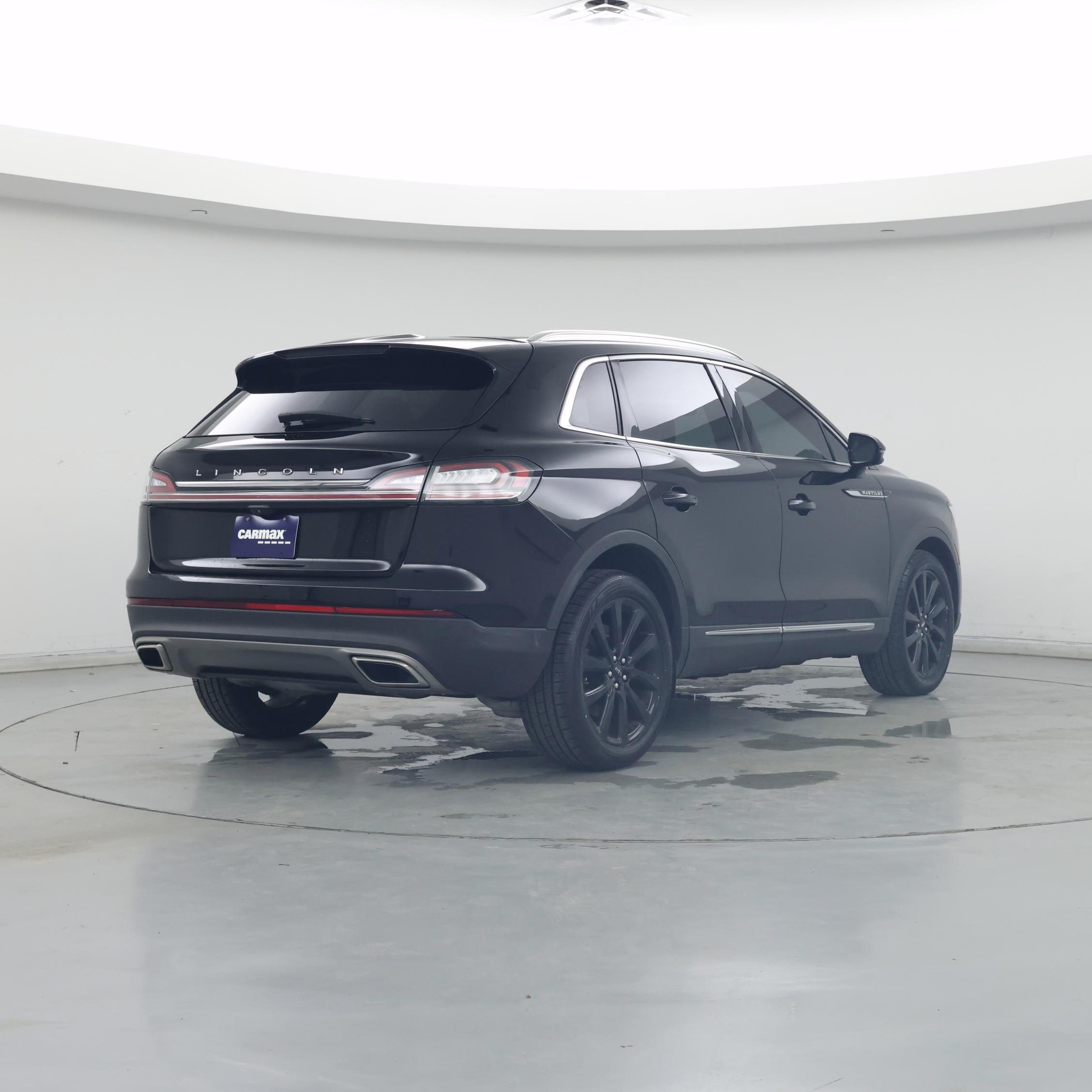 Thumbnail: 2023 Lincoln Nautilus - 8