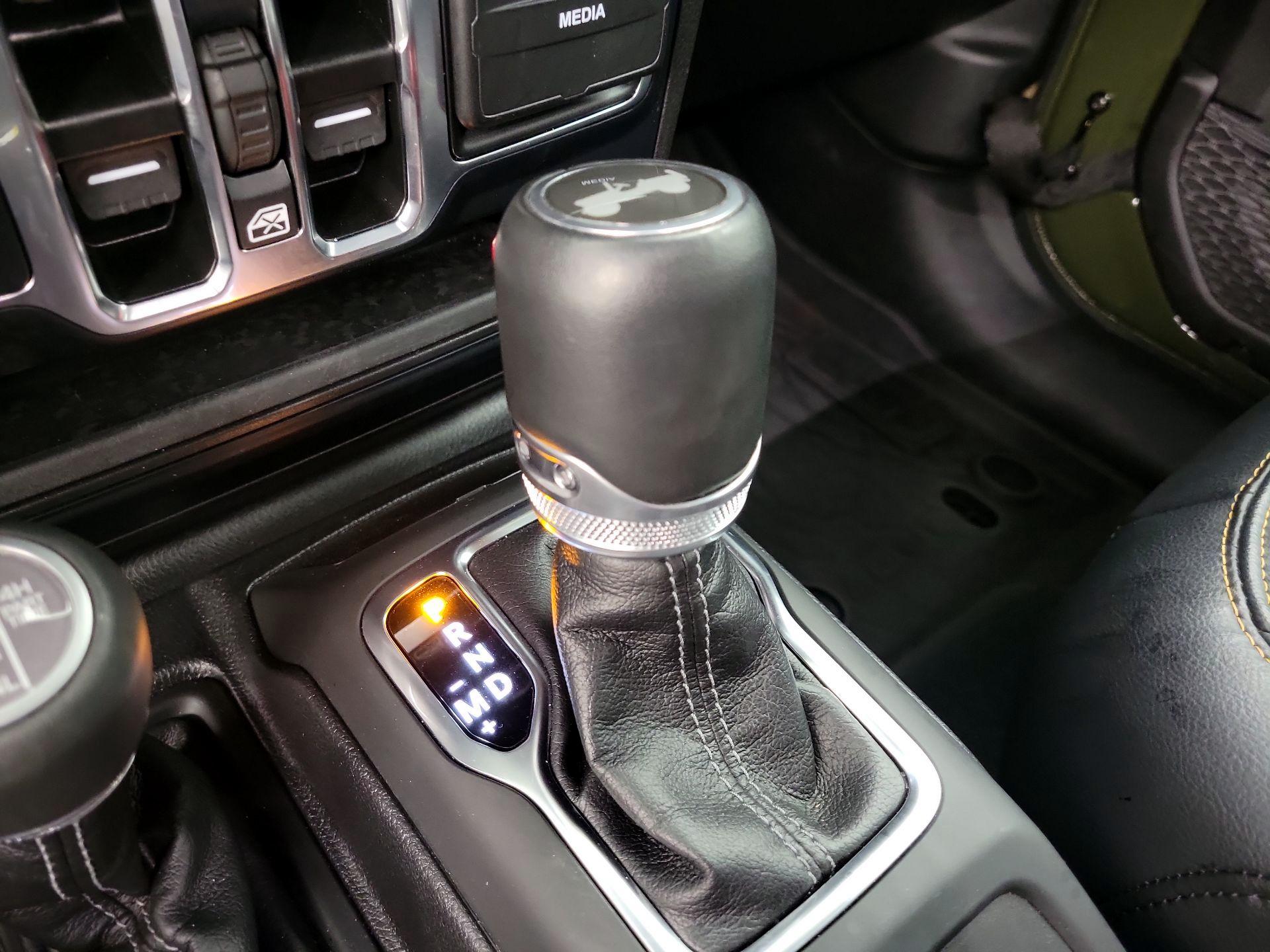 Thumbnail: 2024 Jeep Wrangler - 17