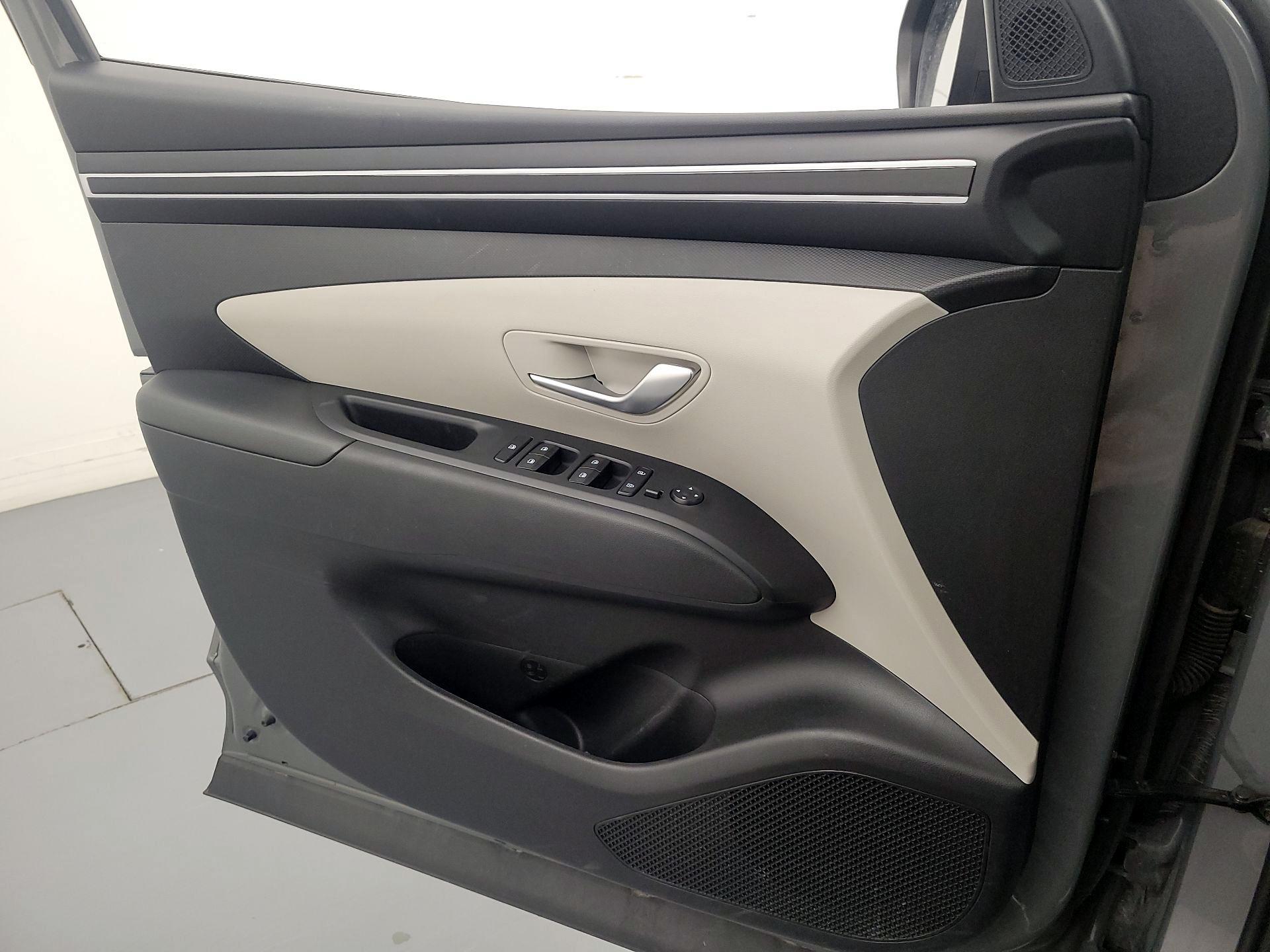 Thumbnail: 2024 Hyundai Tucson - 12