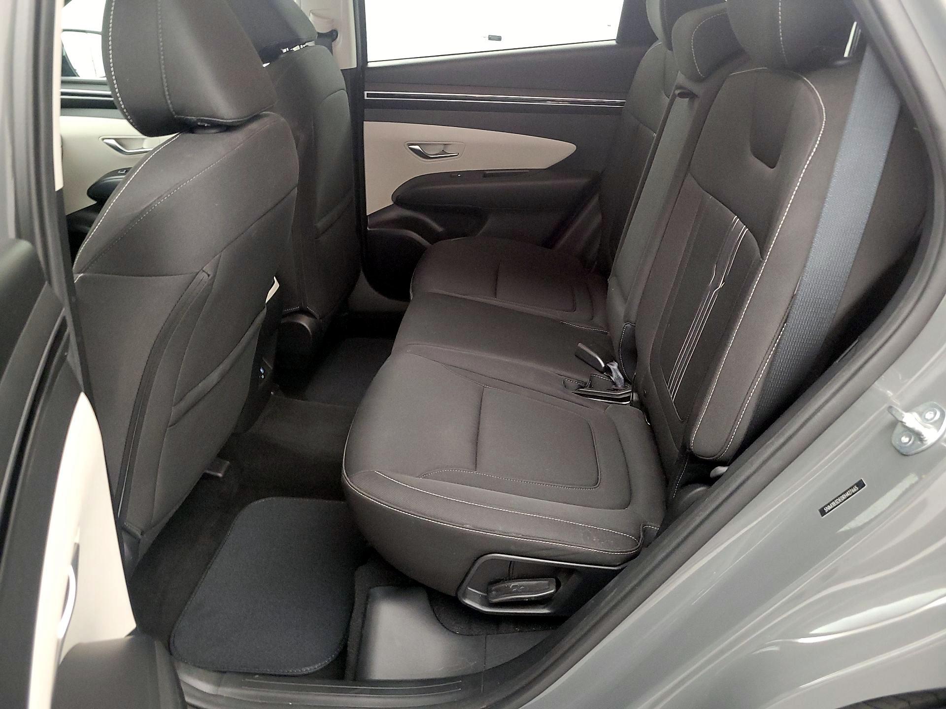 Thumbnail: 2024 Hyundai Tucson - 19