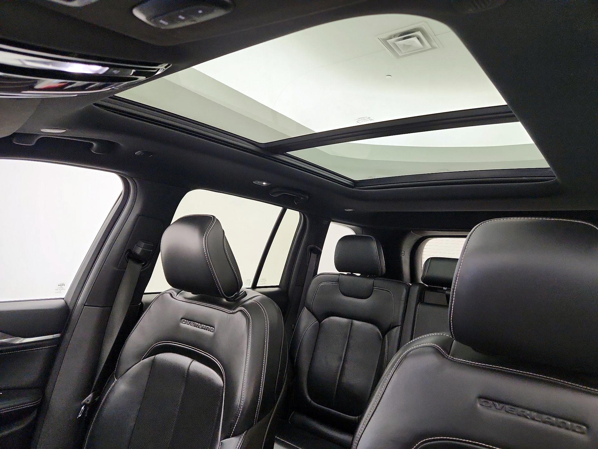 Thumbnail: 2022 Jeep Grand Cherokee - 20