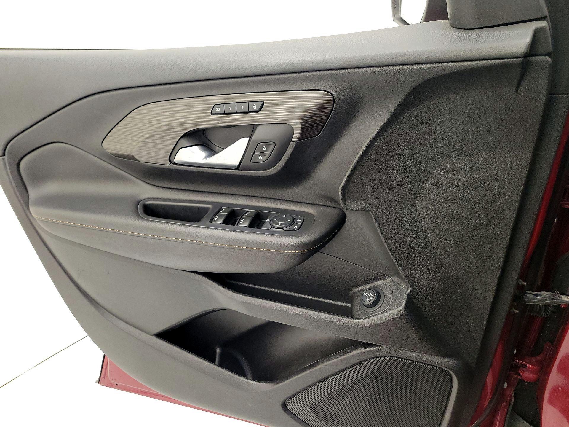 Thumbnail: 2020 GMC Terrain - 12