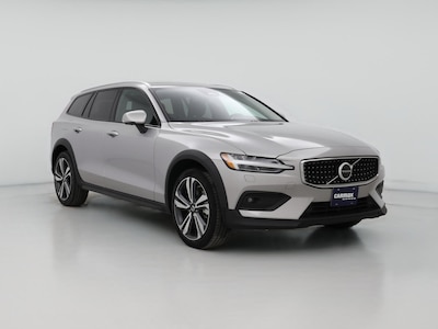 2025 Volvo V60 Cross Country B5 Plus