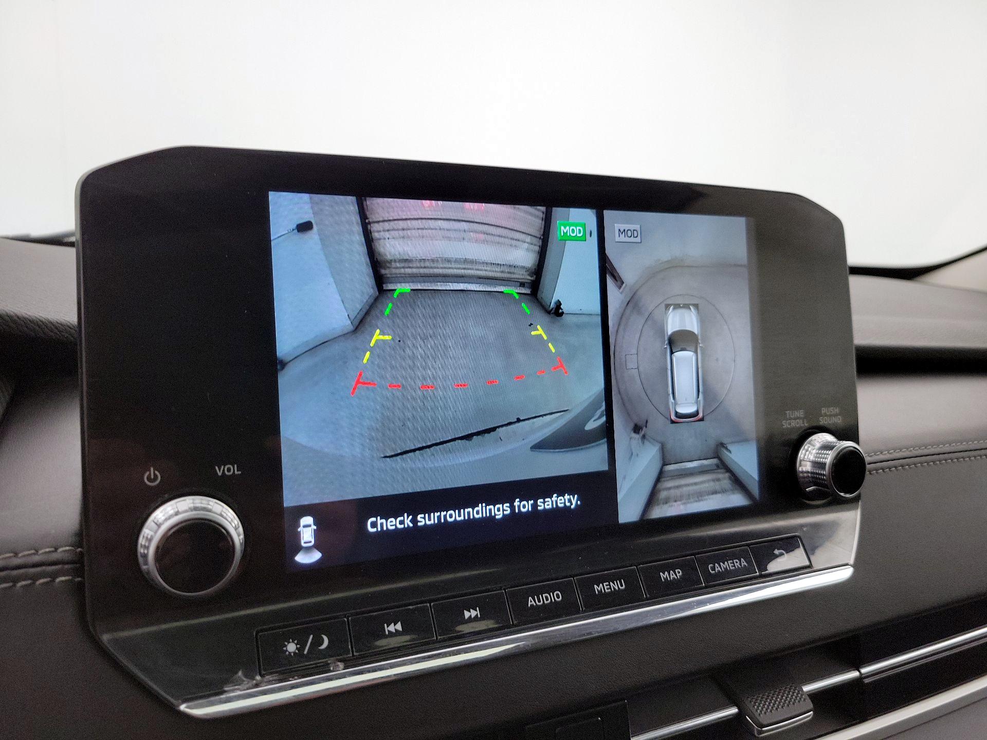 Thumbnail: 2022 Mitsubishi Outlander - 15