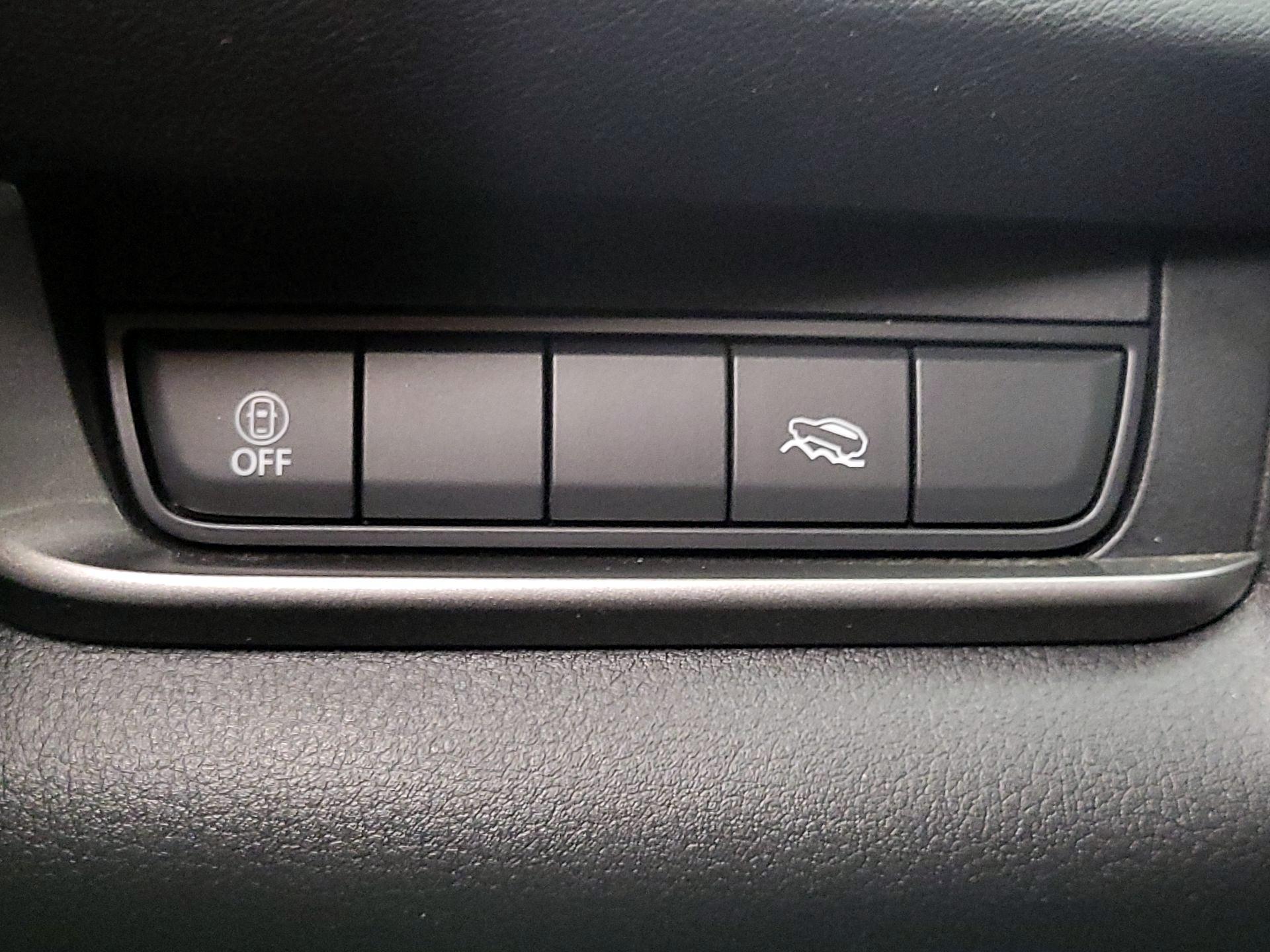 Thumbnail: 2023 Mazda CX-30 - 13