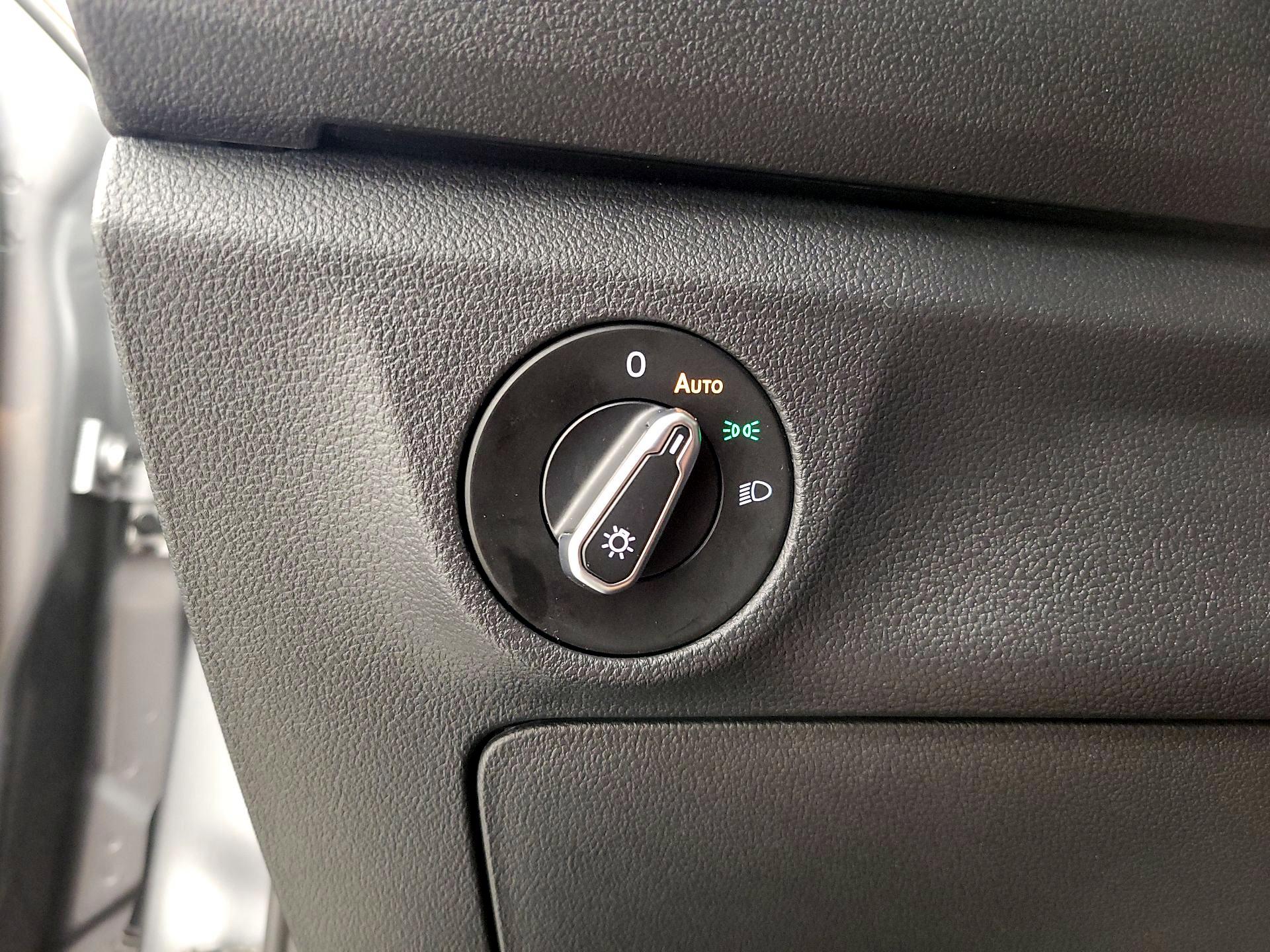 Thumbnail: 2024 Volkswagen Jetta - 13