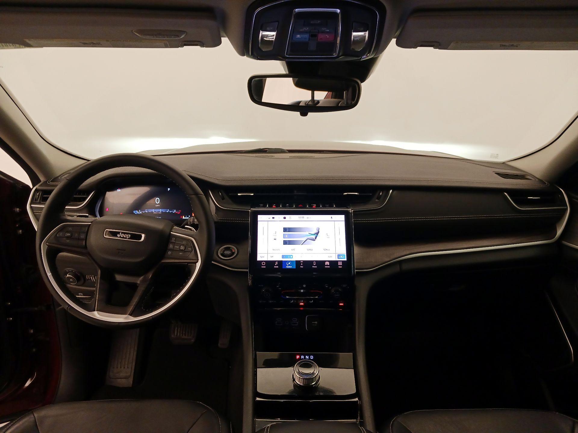 Thumbnail: 2022 Jeep Grand Cherokee - 9