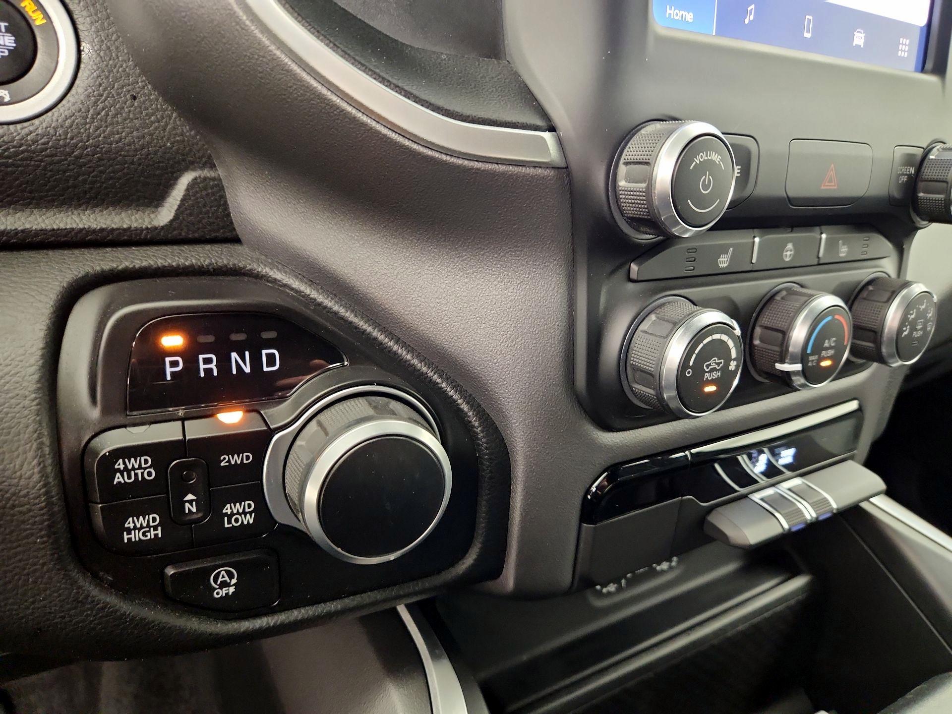 Thumbnail: 2023 RAM 1500 - 17