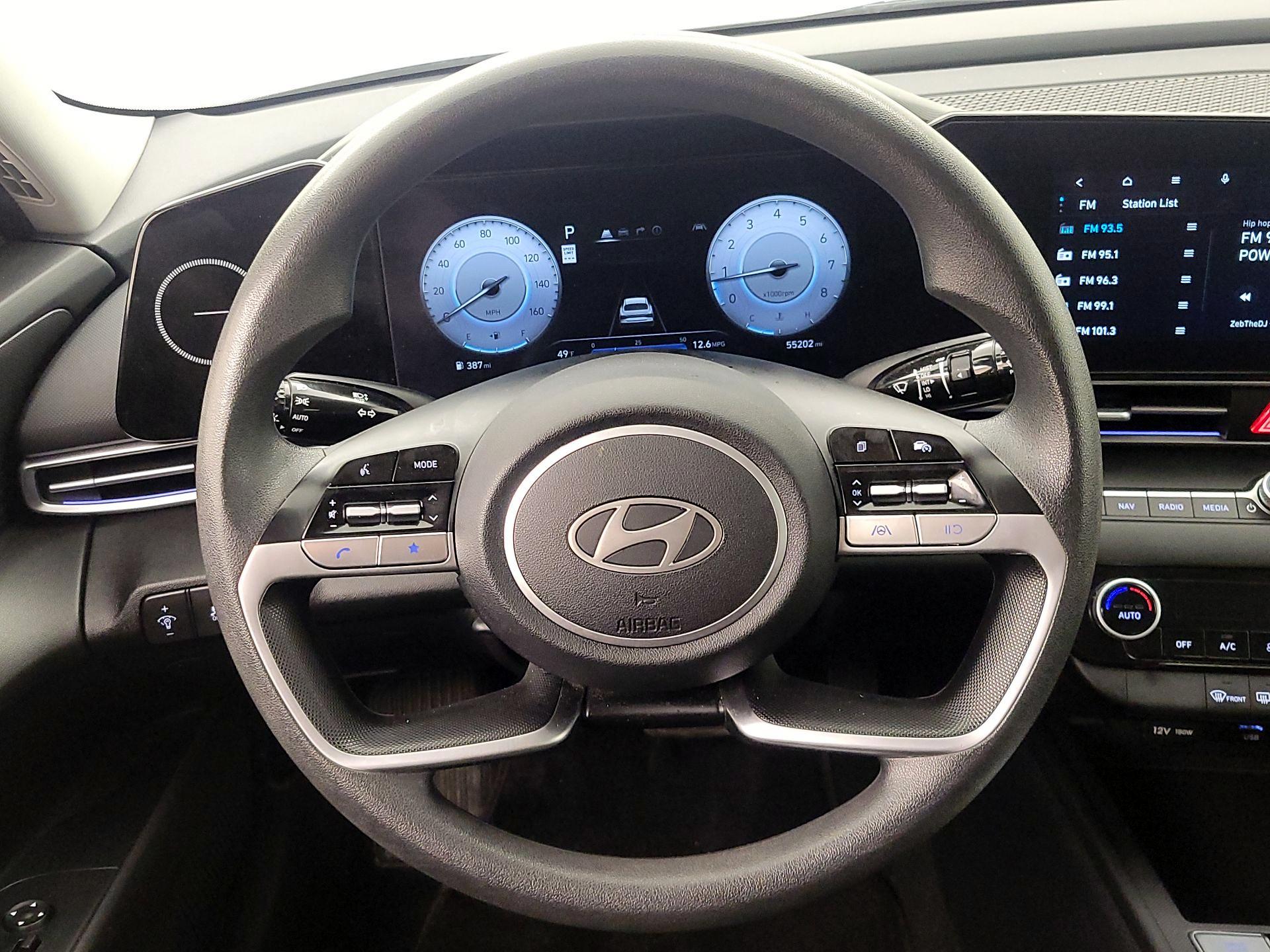 Thumbnail: 2024 Hyundai Elantra - 10