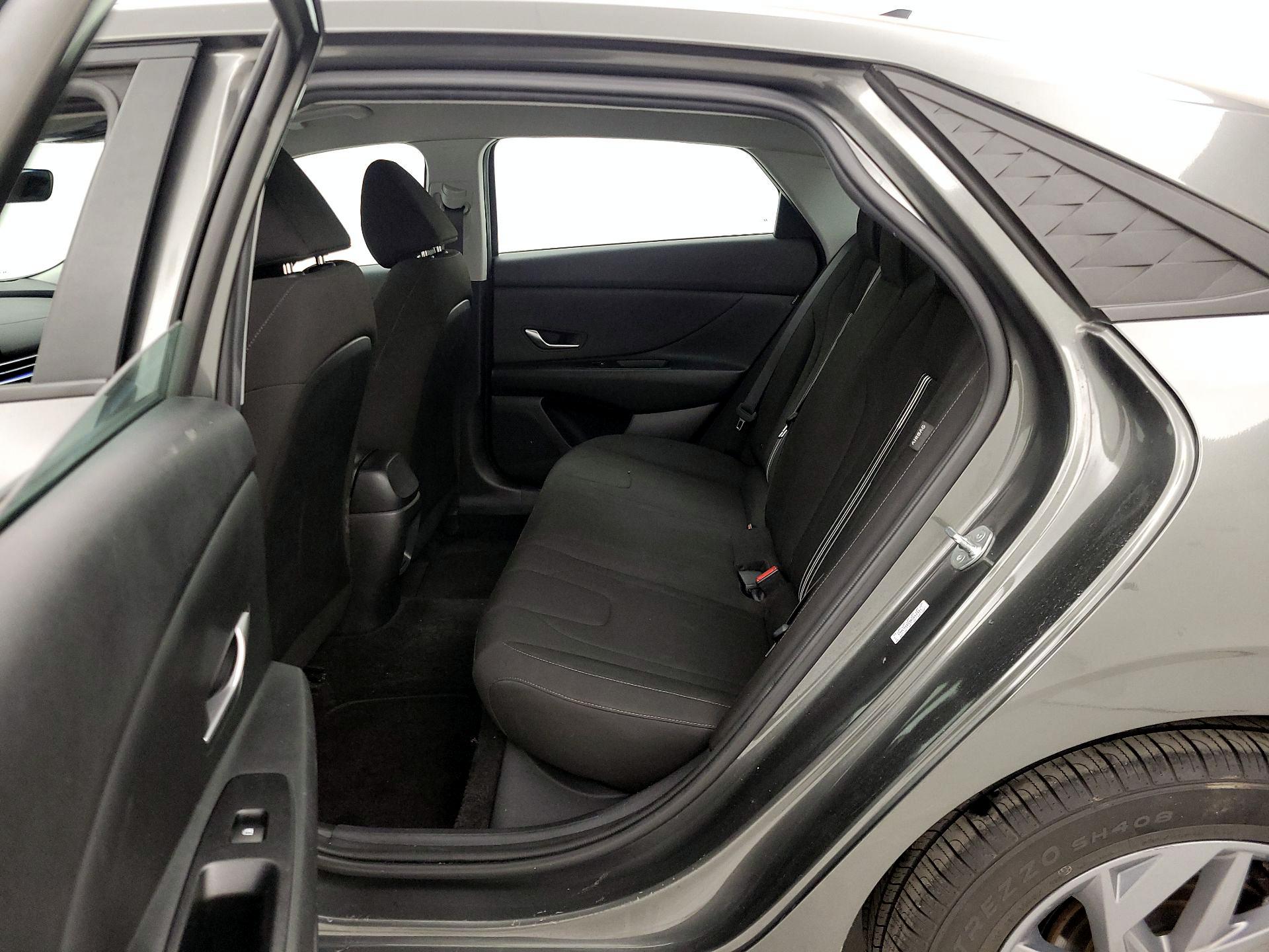 Thumbnail: 2024 Hyundai Elantra - 20