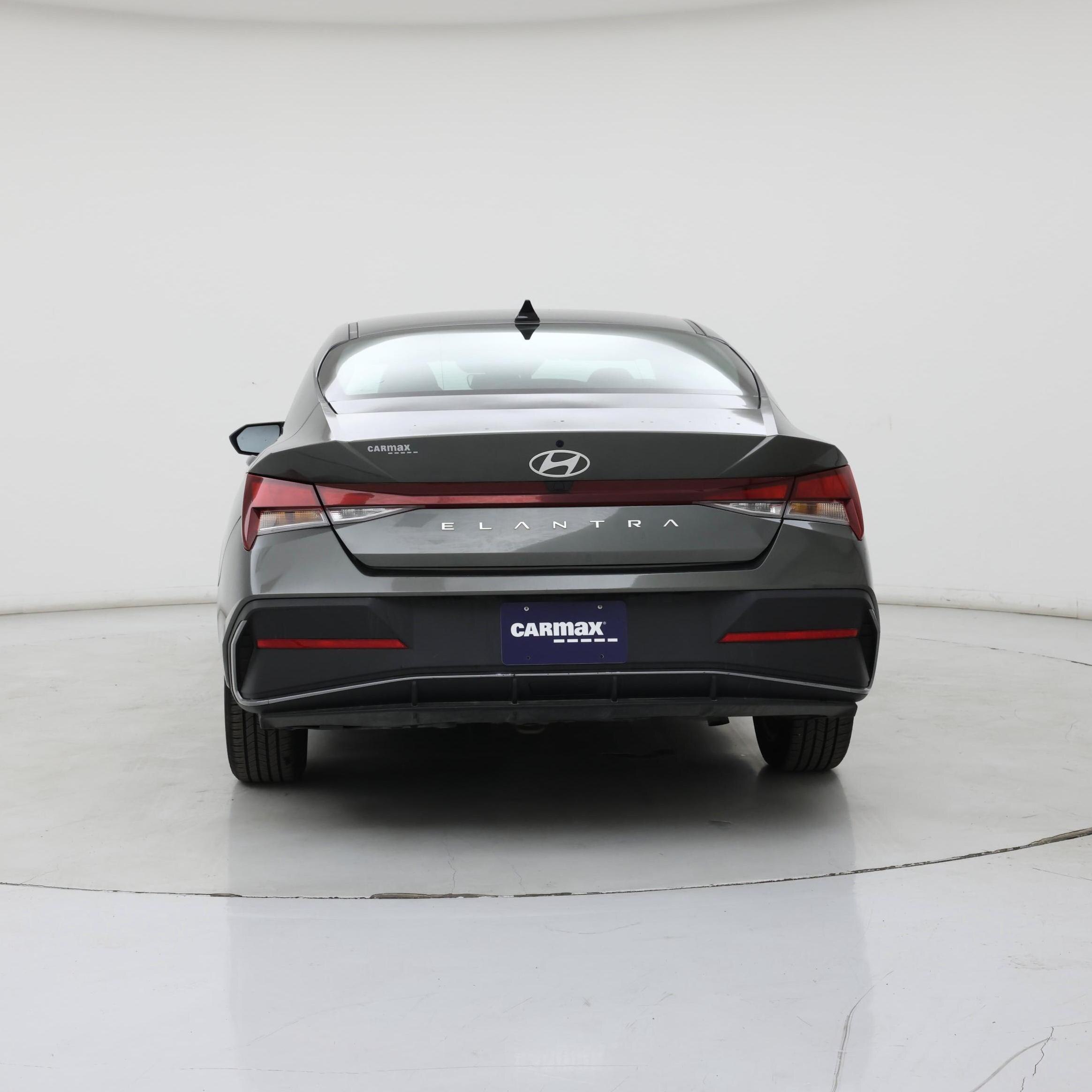 Thumbnail: 2024 Hyundai Elantra - 6