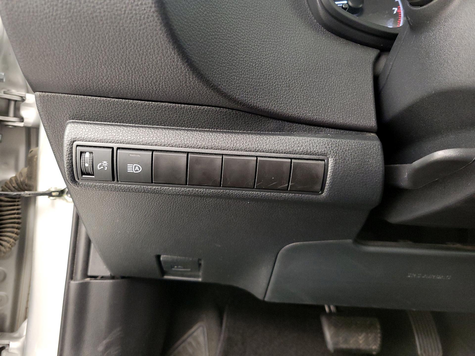 Thumbnail: 2024 Toyota Corolla - 13