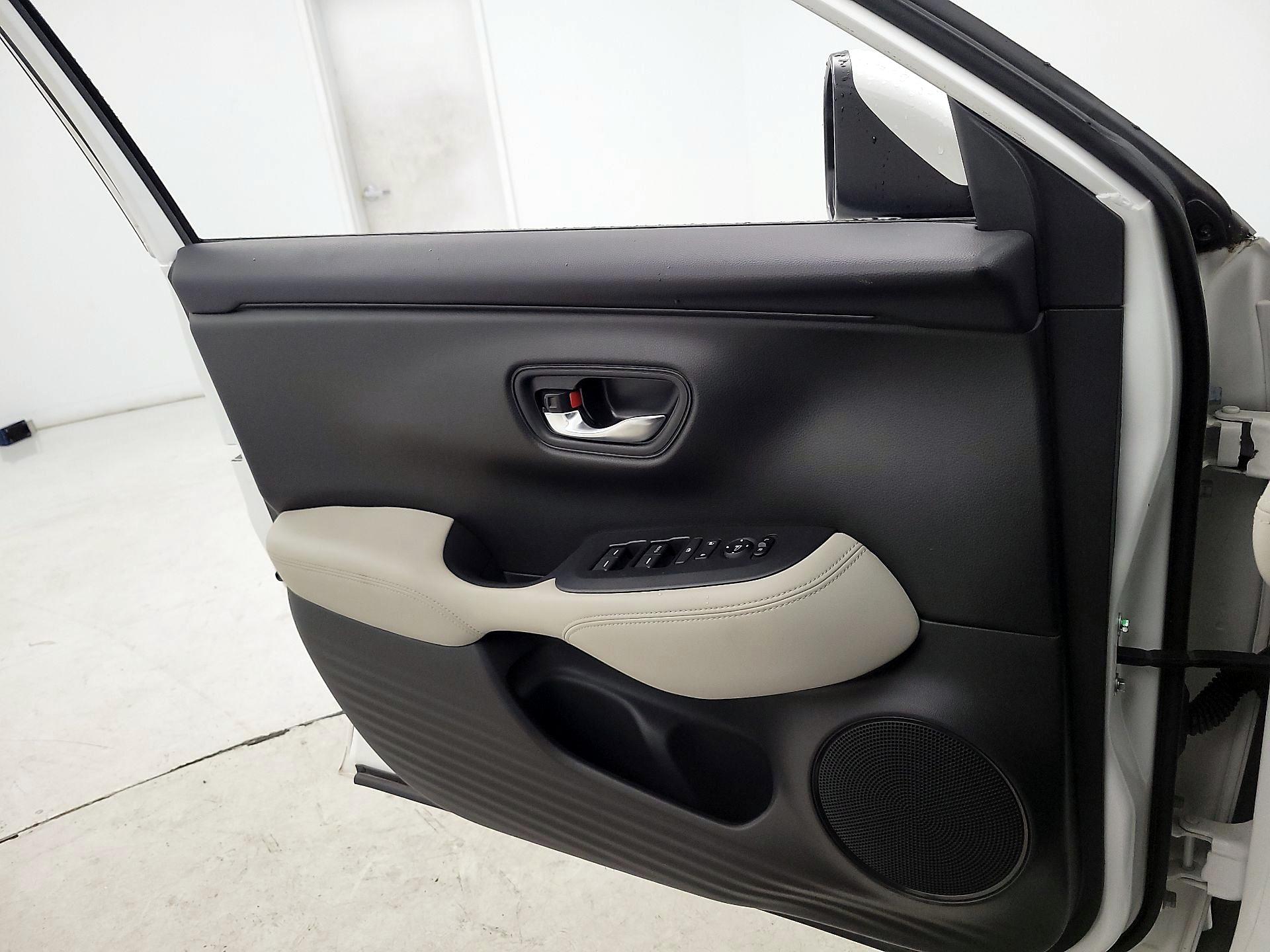 Thumbnail: 2023 Honda HR-V - 12