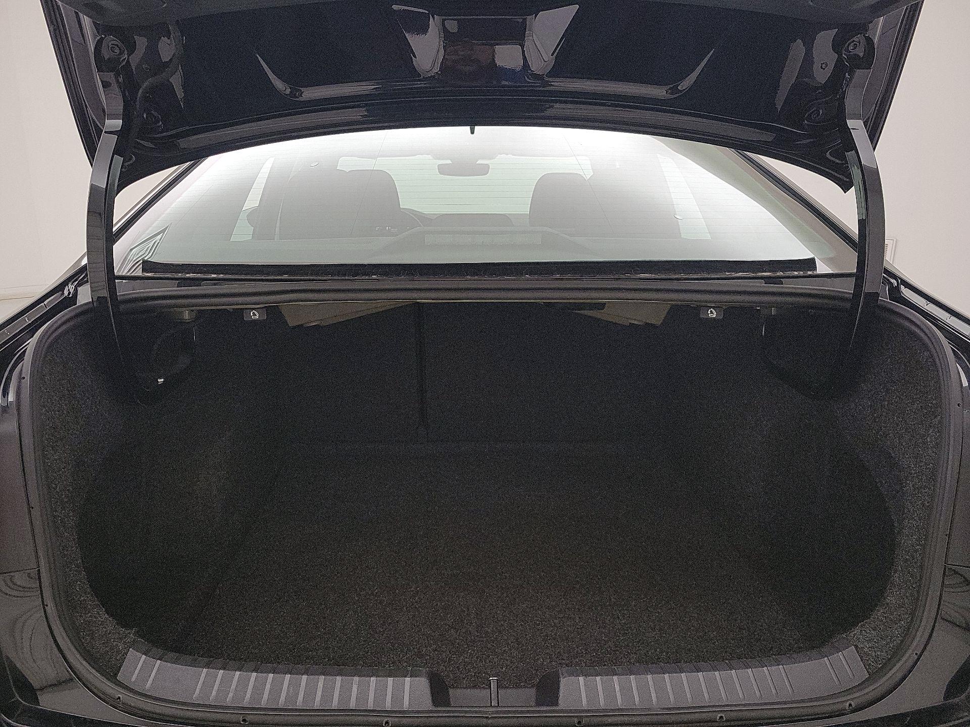 Thumbnail: 2024 Volkswagen Jetta - 20