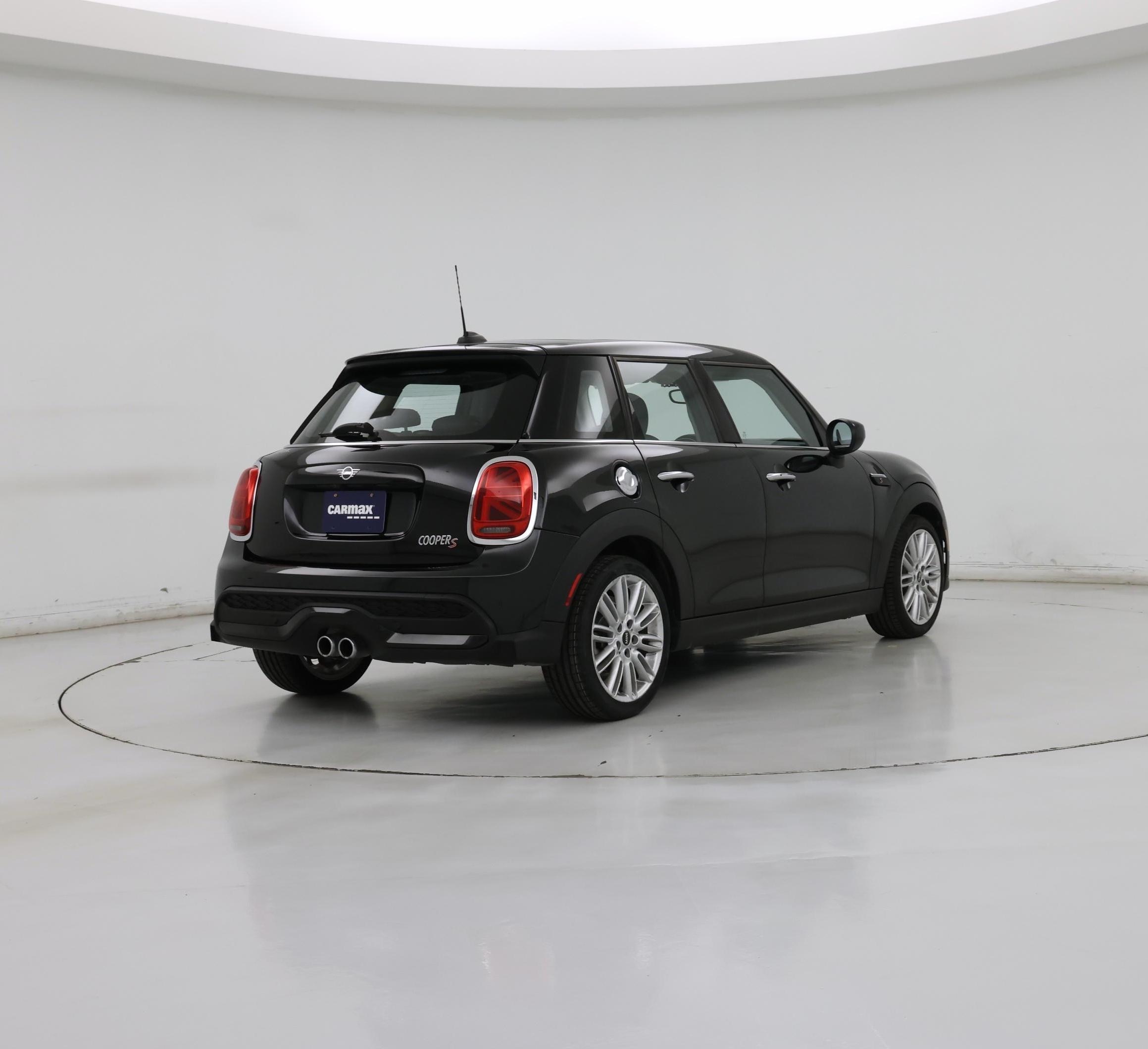 Thumbnail: 2024 MINI Cooper Hardtop - 8