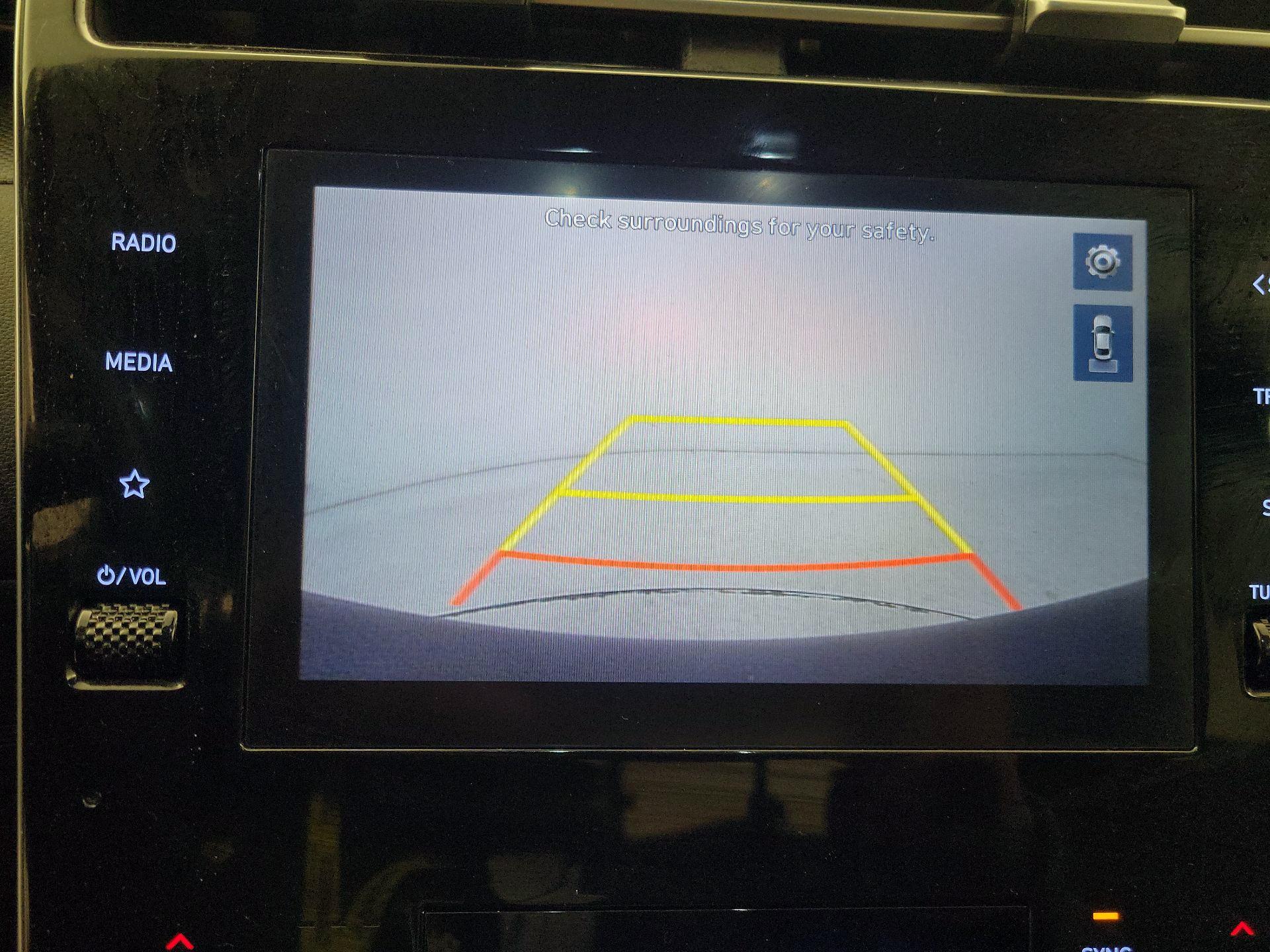 Thumbnail: 2022 Hyundai Santa Cruz - 14