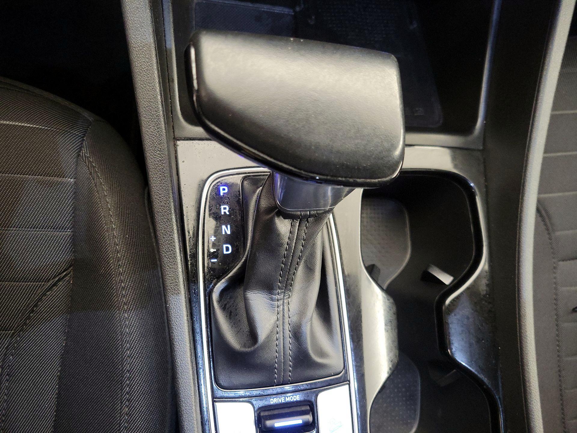 Thumbnail: 2022 Hyundai Santa Cruz - 17