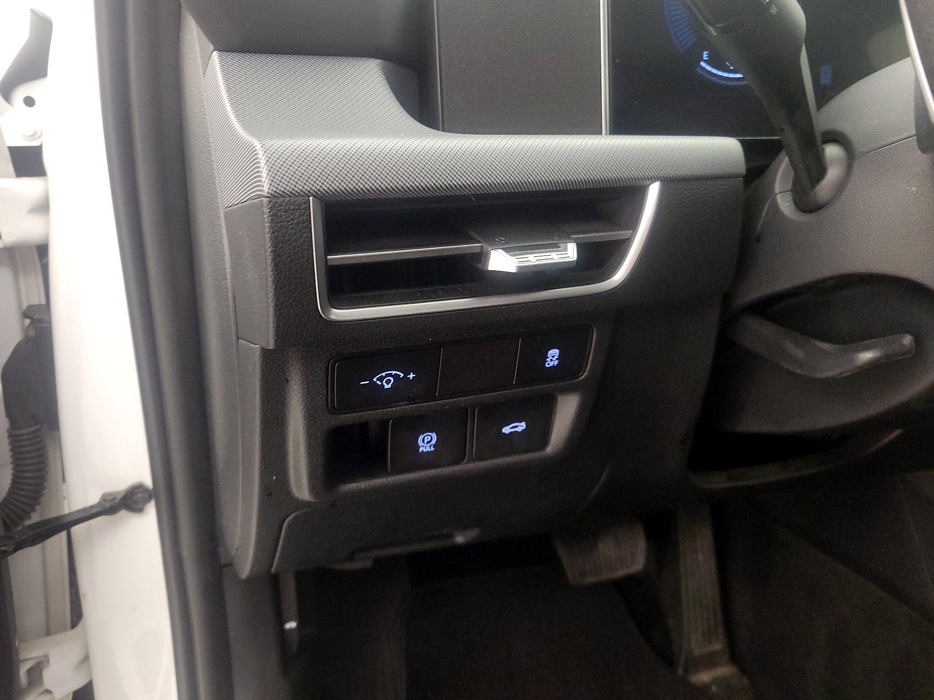 Thumbnail: 2024 Hyundai Sonata - 13