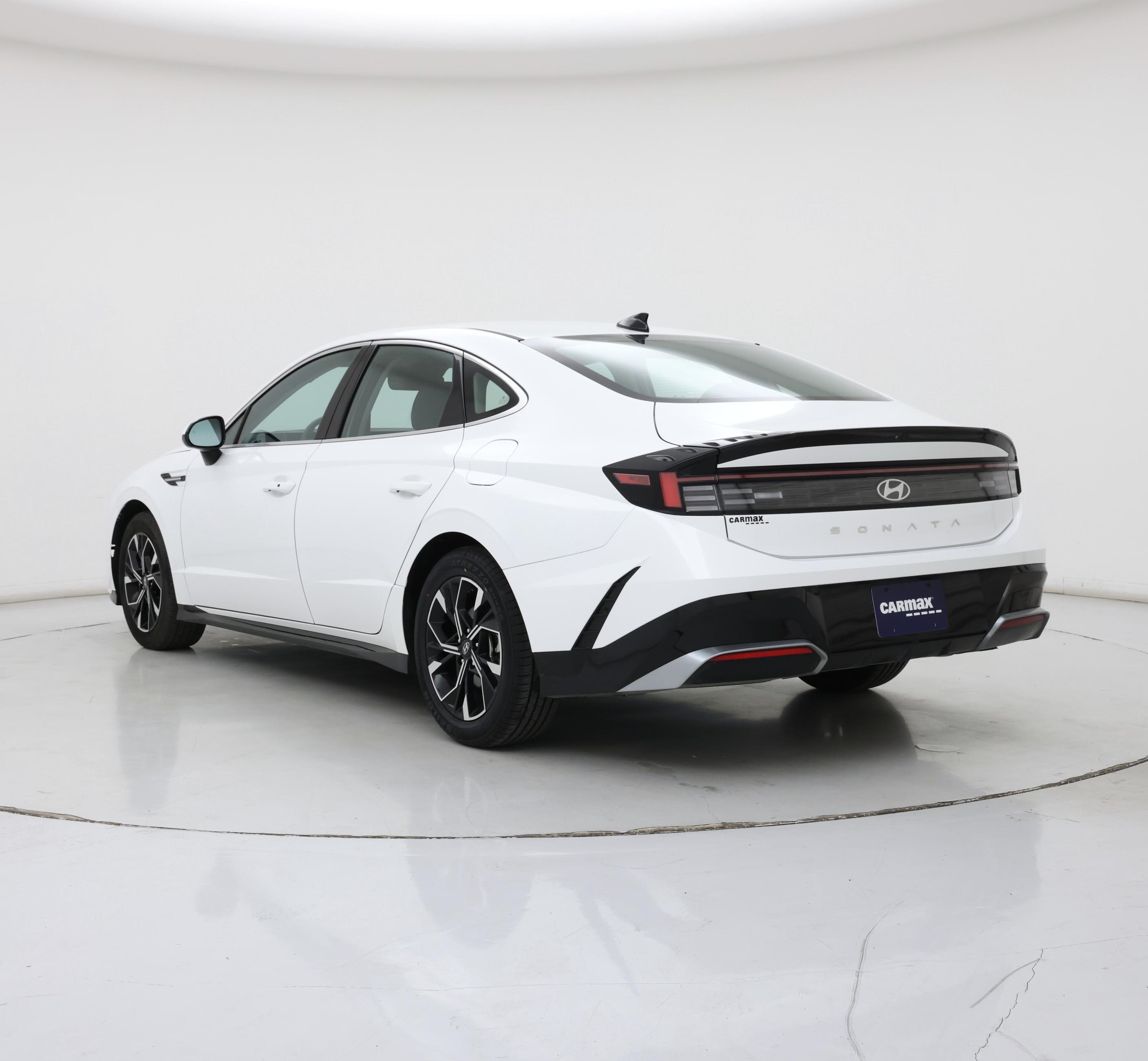 Thumbnail: 2024 Hyundai Sonata - 2