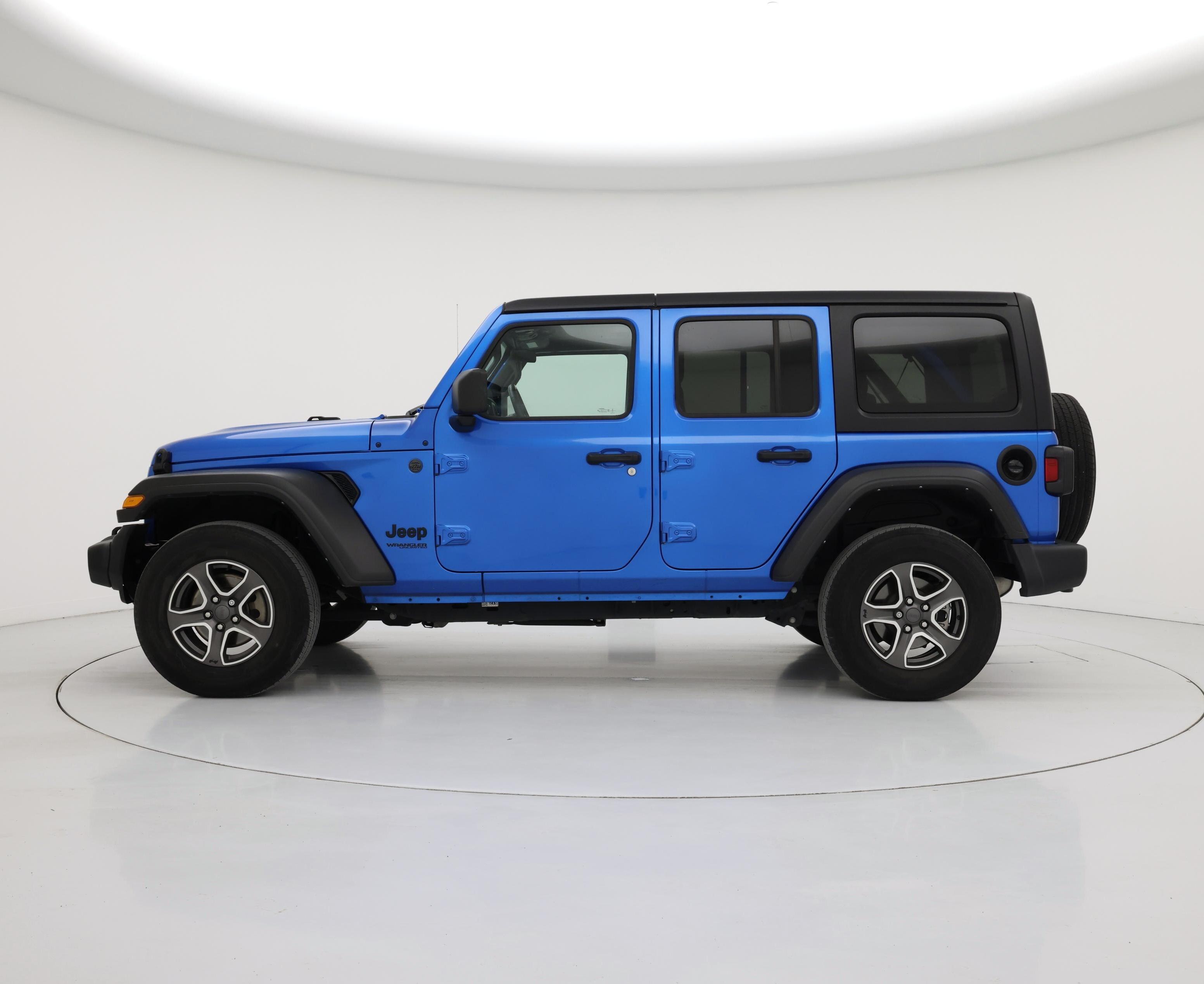 Thumbnail: 2022 Jeep Wrangler - 3