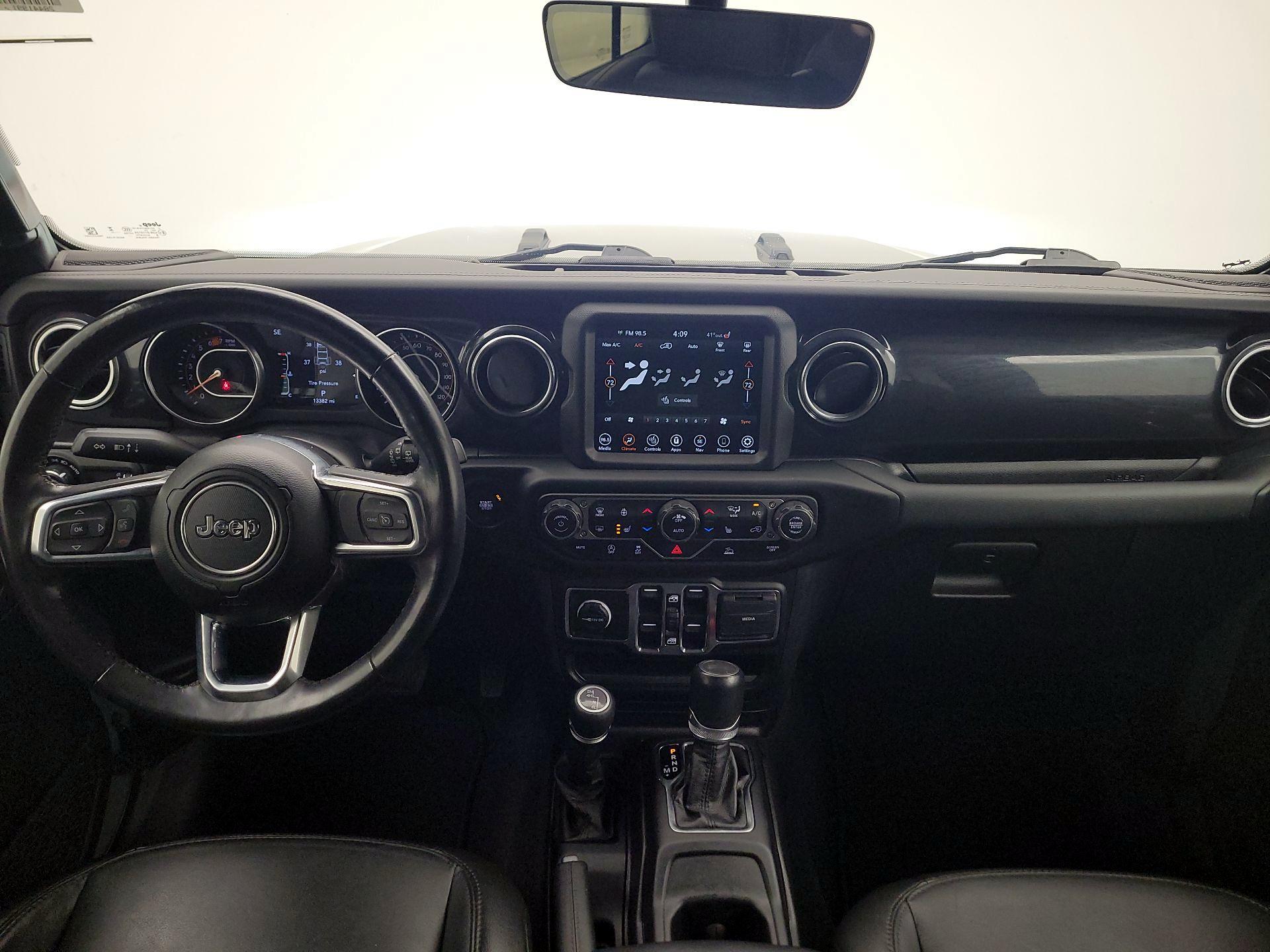 Thumbnail: 2023 Jeep Wrangler - 9