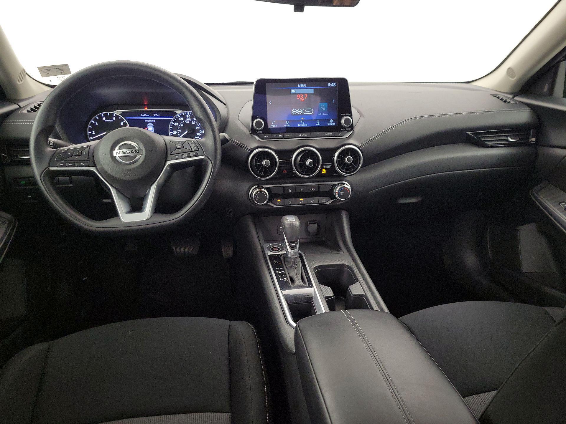 Thumbnail: 2023 Nissan Sentra - 9