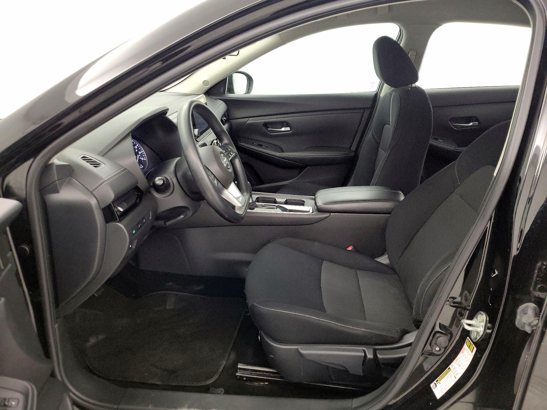 Thumbnail: 2023 Nissan Sentra - 11