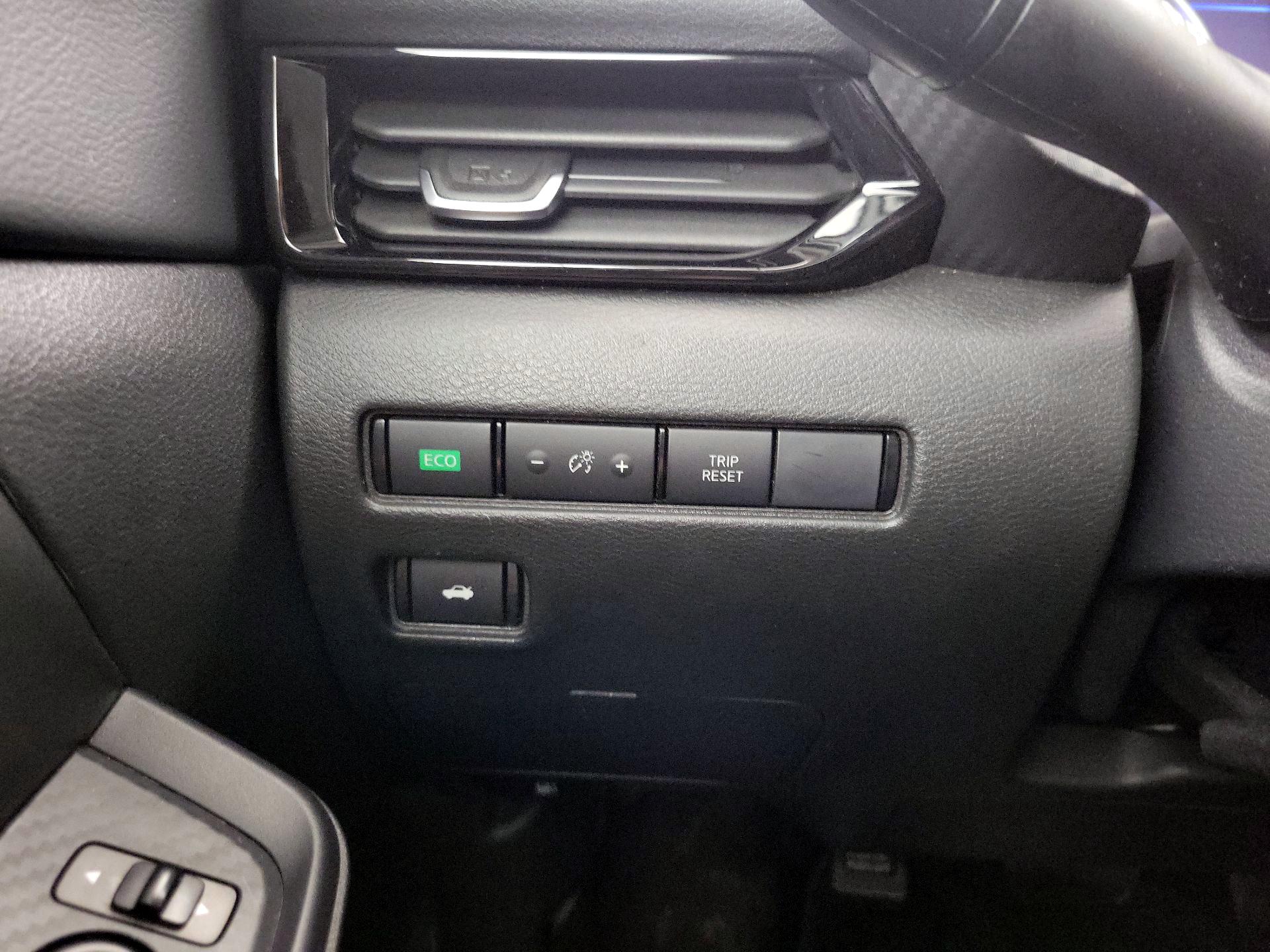 Thumbnail: 2023 Nissan Sentra - 13