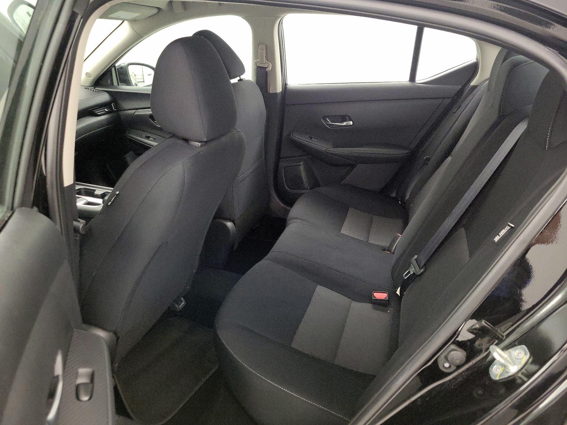 Thumbnail: 2023 Nissan Sentra - 19