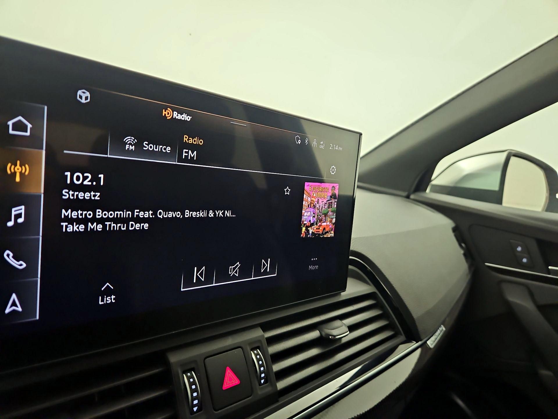 Thumbnail: 2022 Audi SQ5 - 16