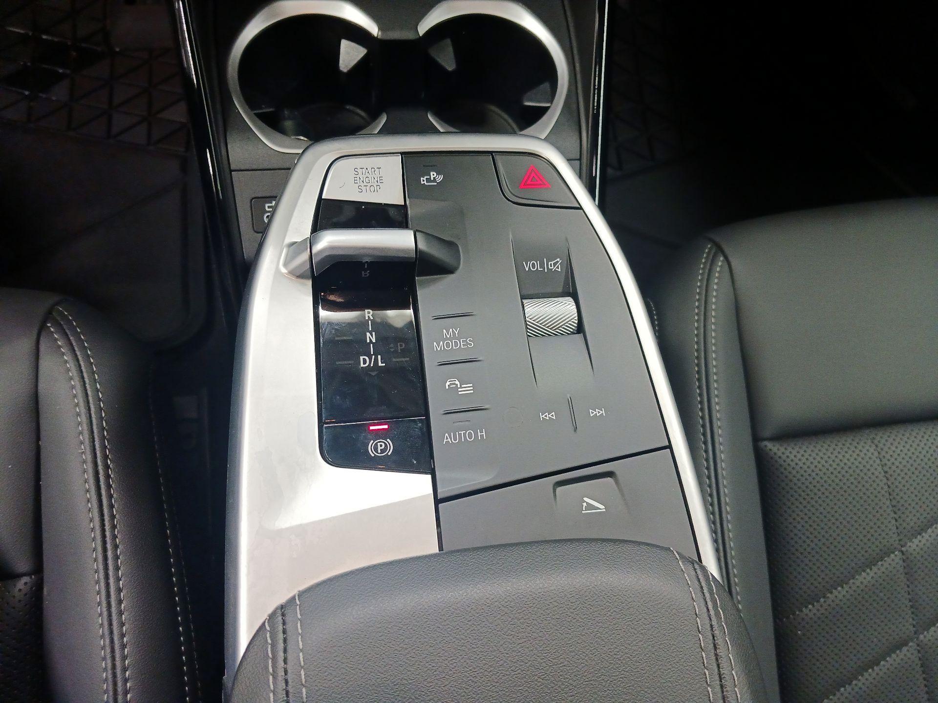 Thumbnail: 2025 BMW X1 - 16