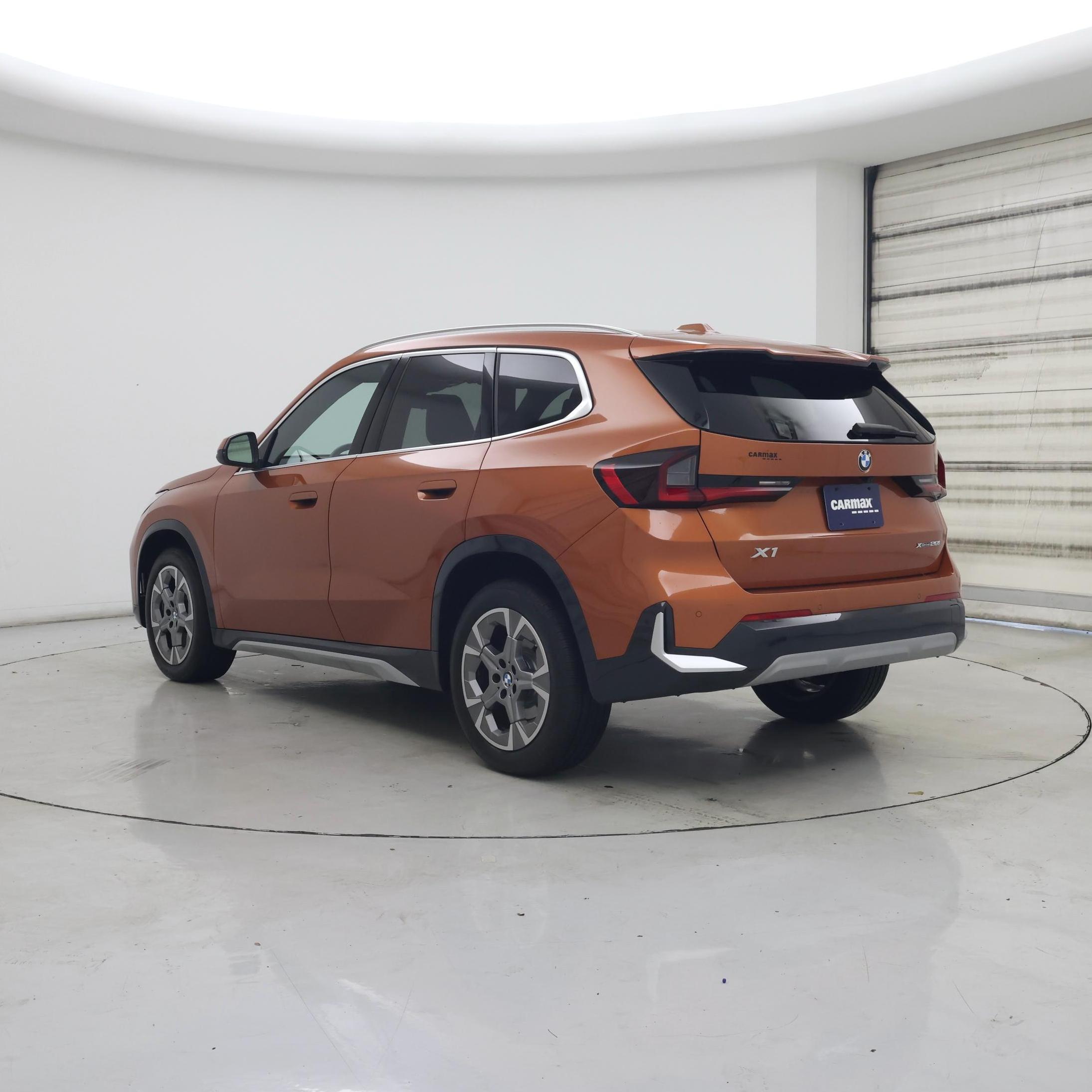 Thumbnail: 2025 BMW X1 - 2