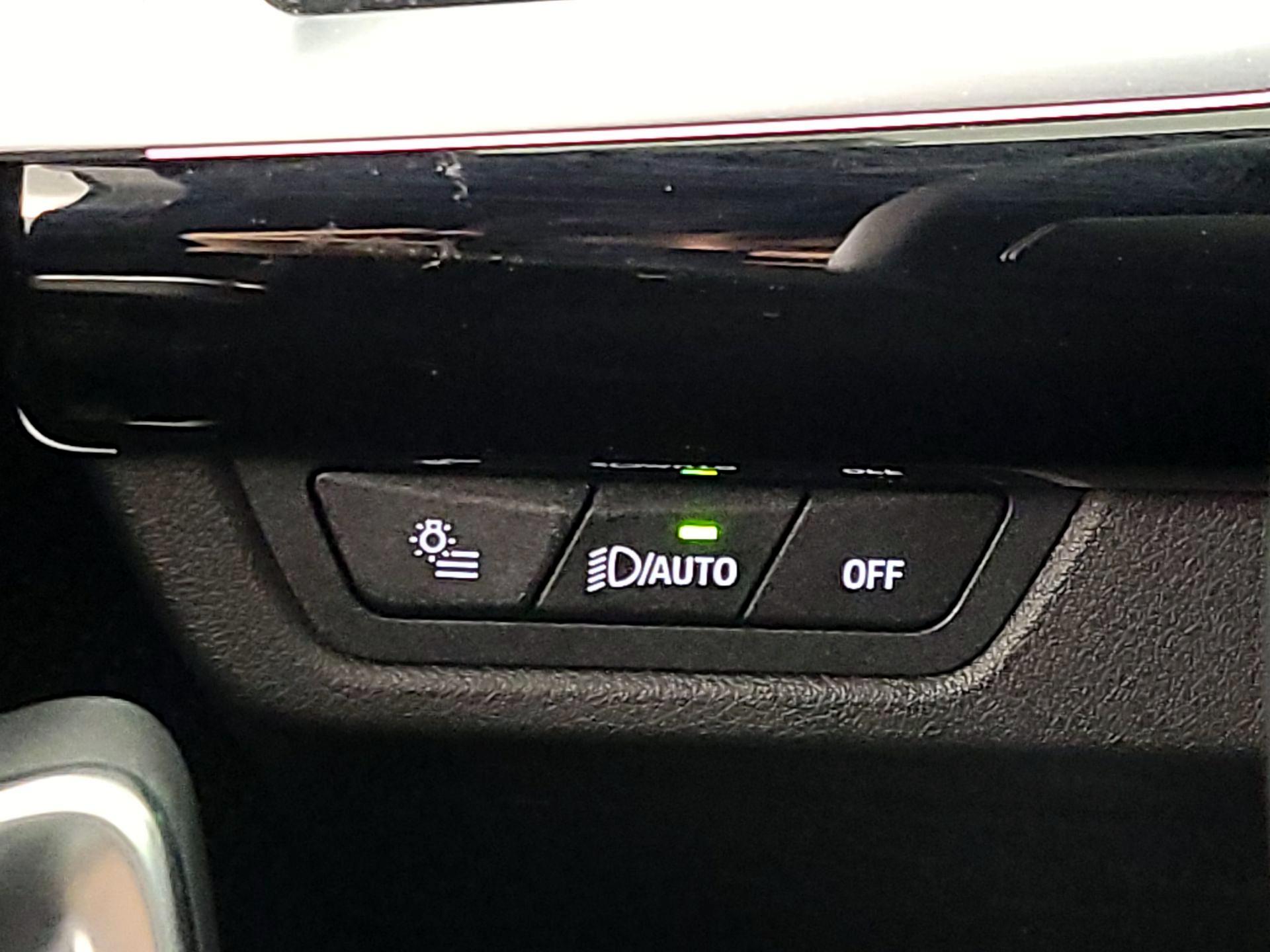 Thumbnail: 2023 BMW X1 - 13