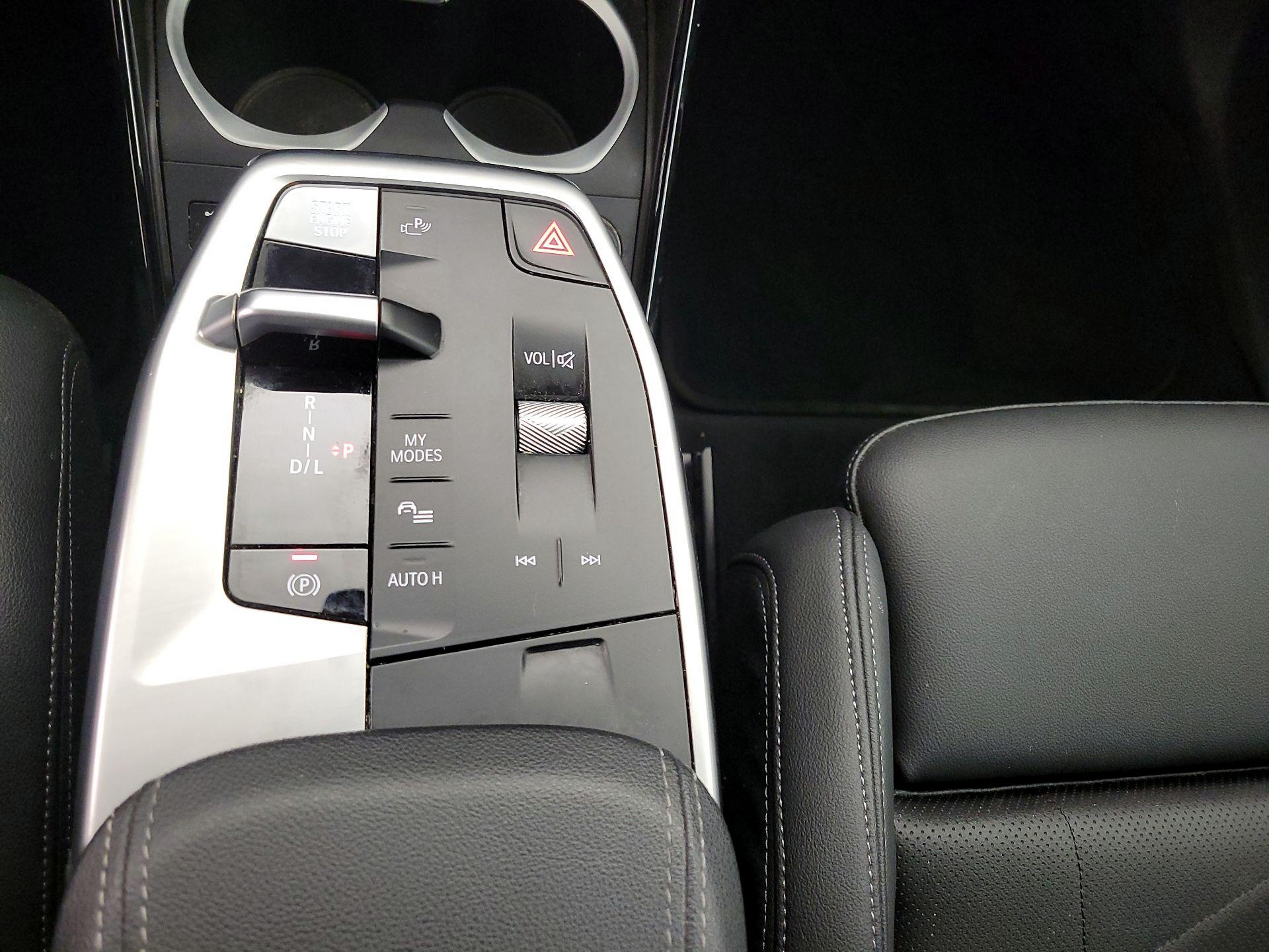 Thumbnail: 2023 BMW X1 - 18